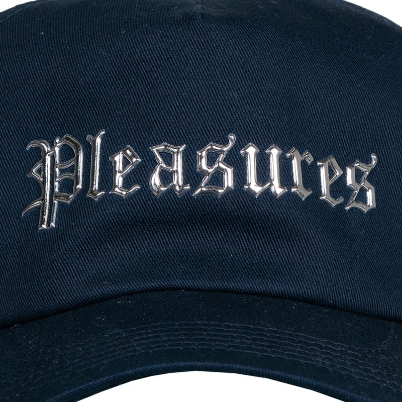 ��PLEASURES/�ץ쥸�㡼����CHROME SNAPBACK ����å� / NAVY