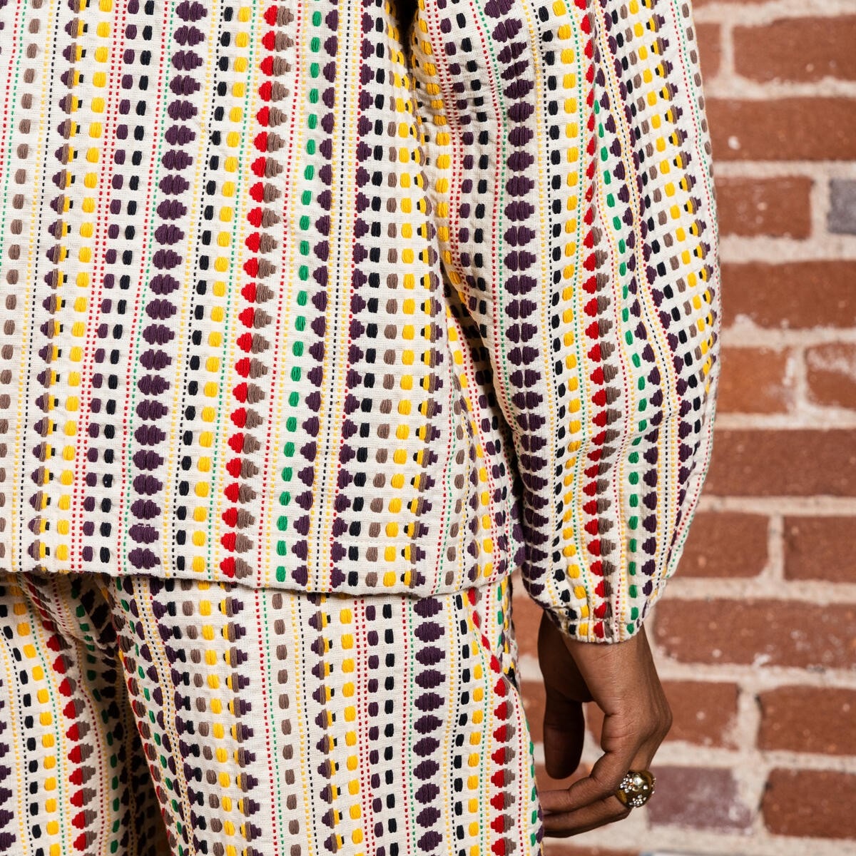 PLEASURES/ץ쥸㡼STITCH PONCHO HOODIE ѡ / ECRU