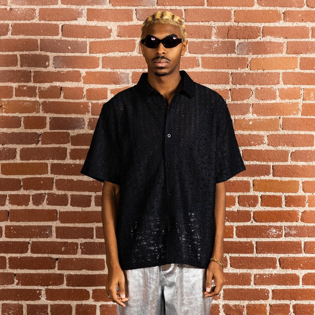 PLEASURES/ץ쥸㡼LACY BUTTON DOWN Ⱦµ / BLACK