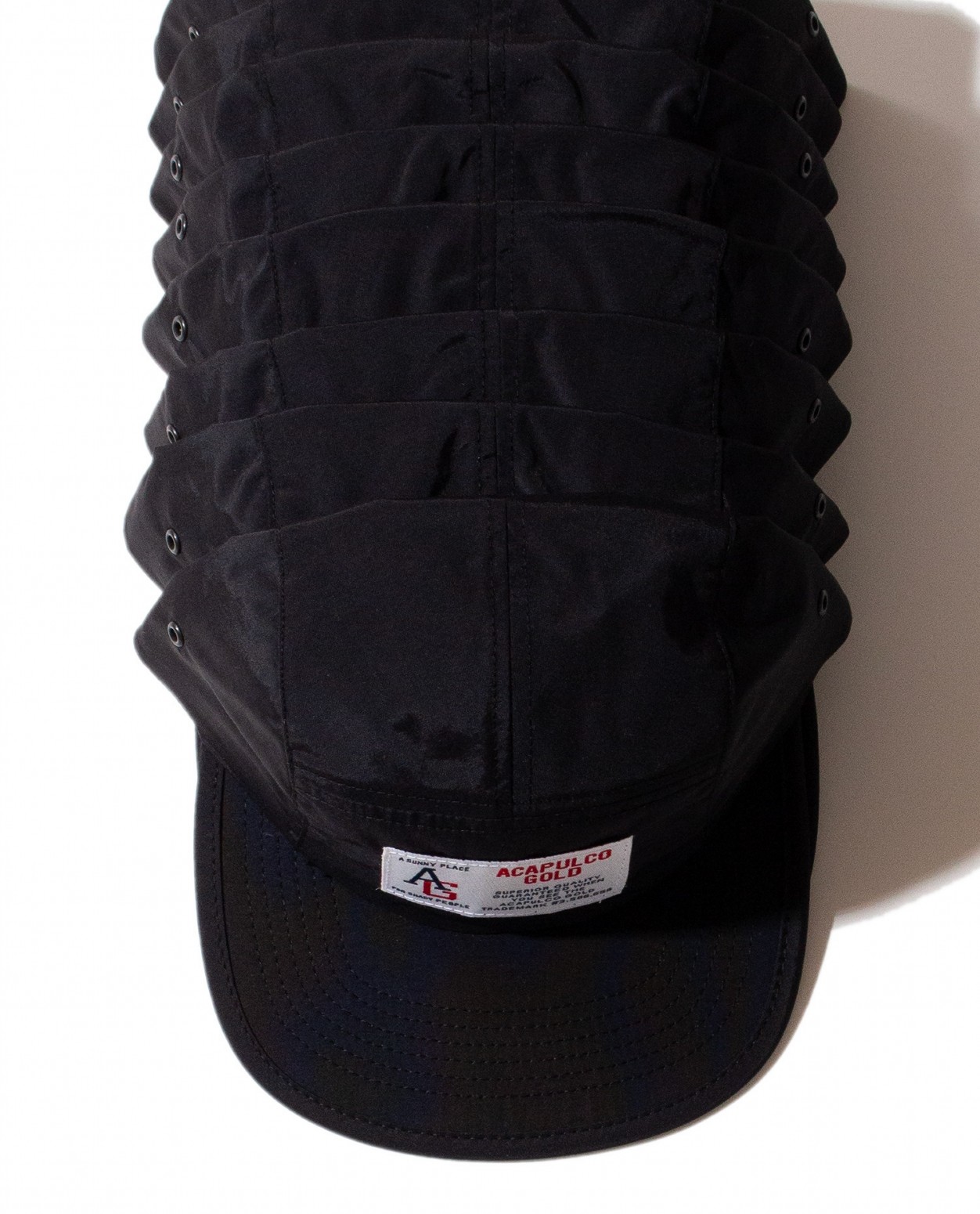 ACAPULCO GOLD/ץ륳 ɡACTIVE NYLON CAP å / BLACK