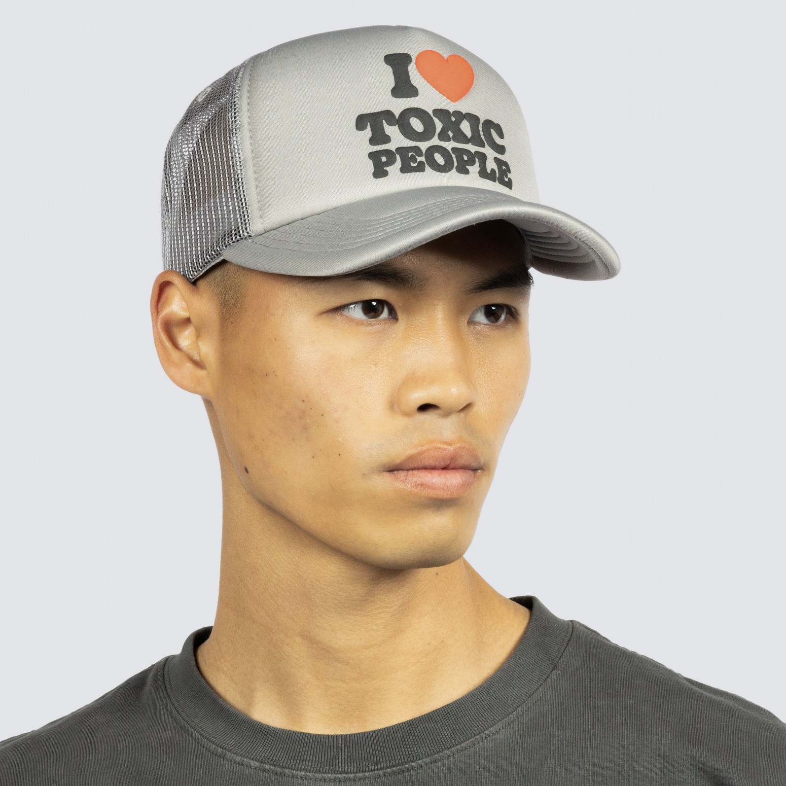 PLEASURES/ץ쥸㡼TOXIC TRUCKER CAP å / GREY