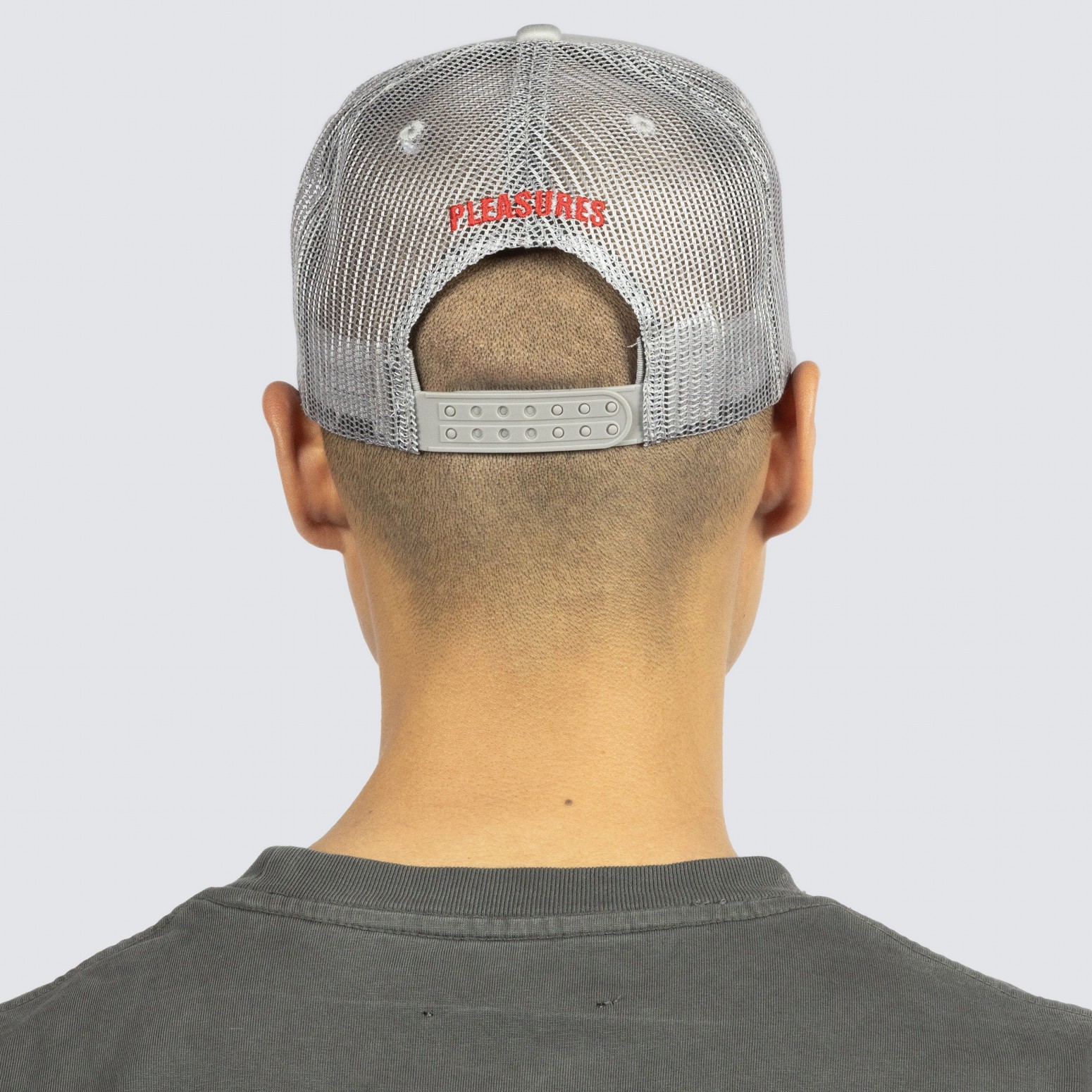 PLEASURES/ץ쥸㡼TOXIC TRUCKER CAP å / GREY