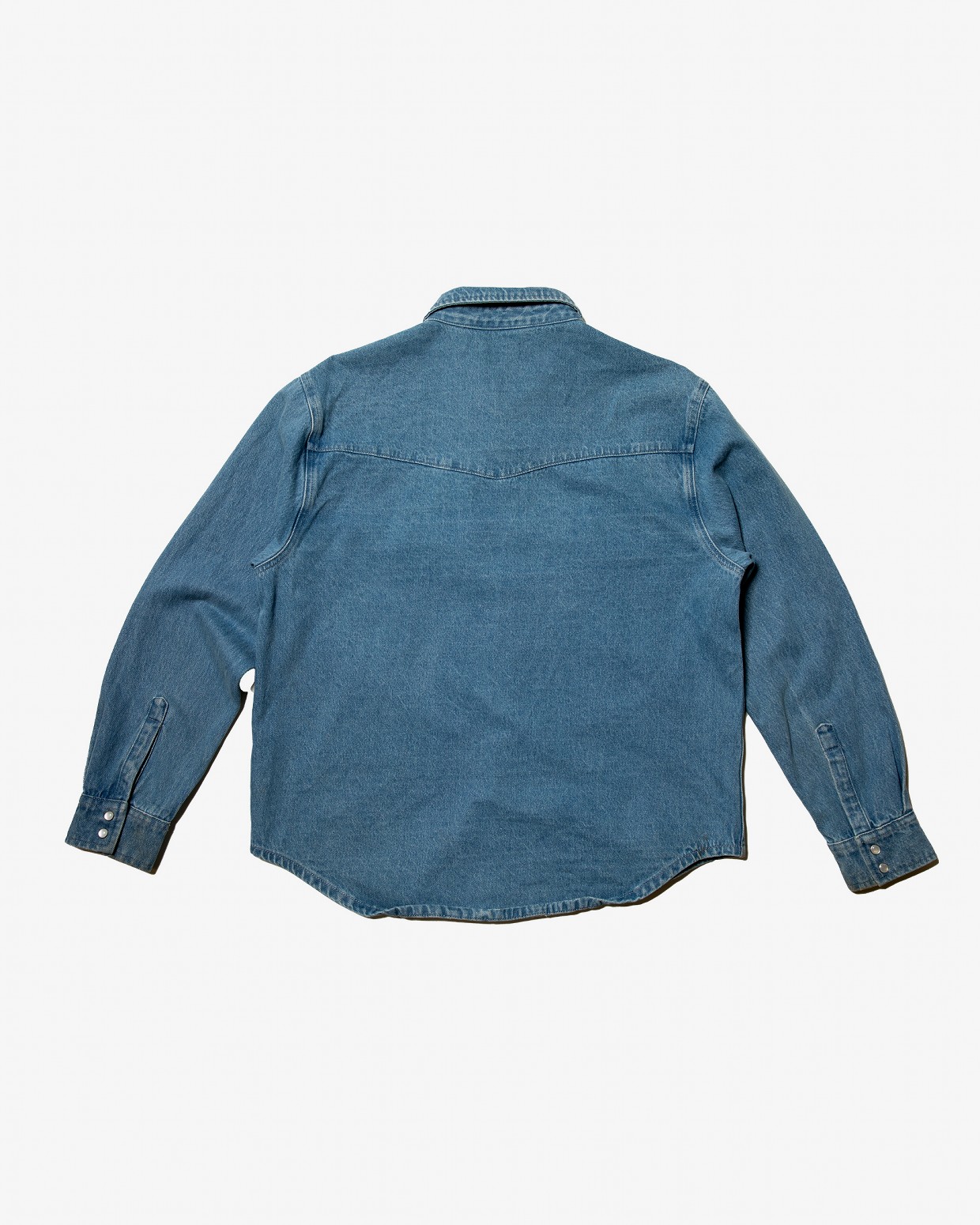 ��RAISED BY WOLVES/�쥤���ɥХ�����֥���WESTERN OVERSHIRT Ĺµ����� / WASHED DENIM