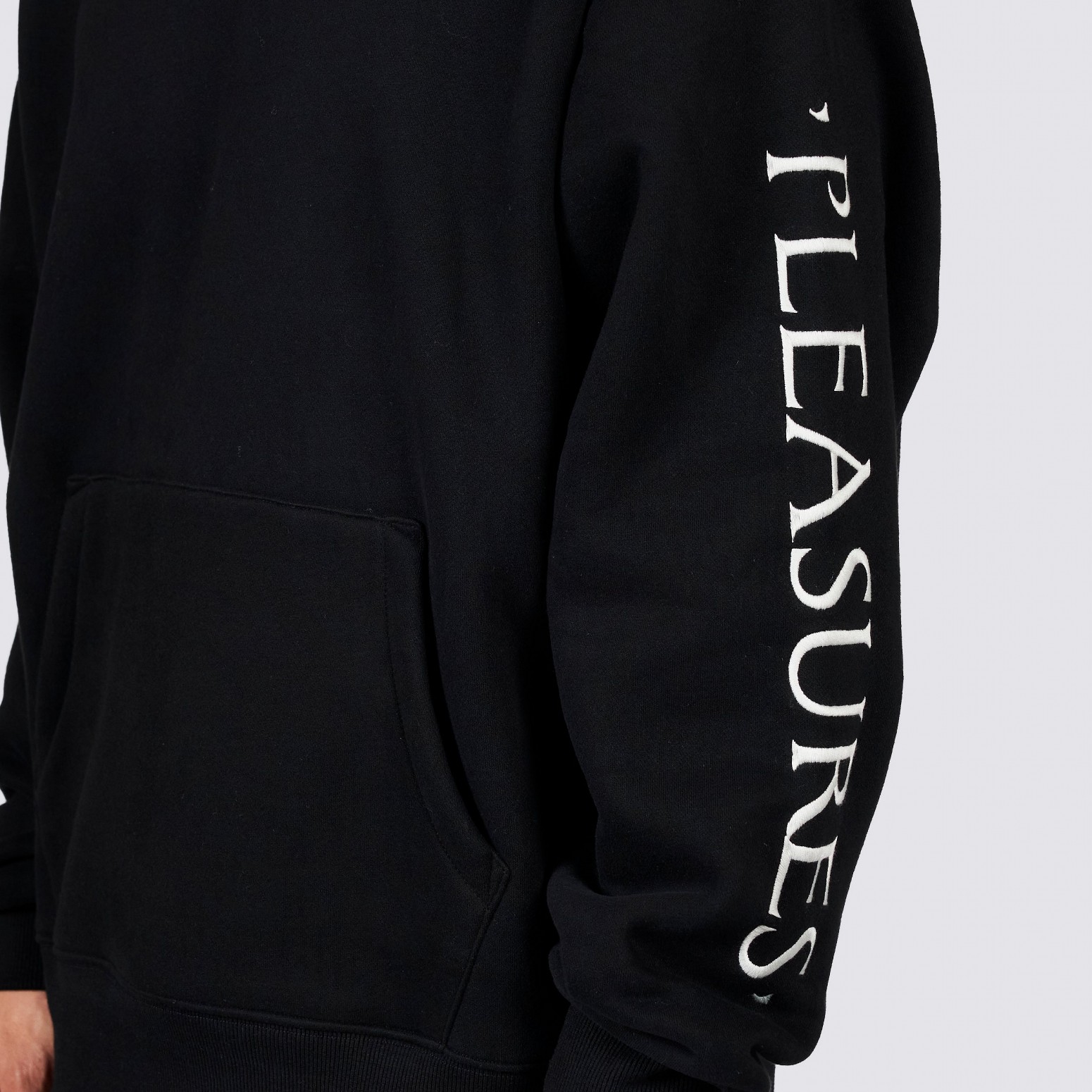 PLEASURES/ץ쥸㡼JOY DIVISION/祤ǥTEAR US APART HOODIE ѡ / BLACK