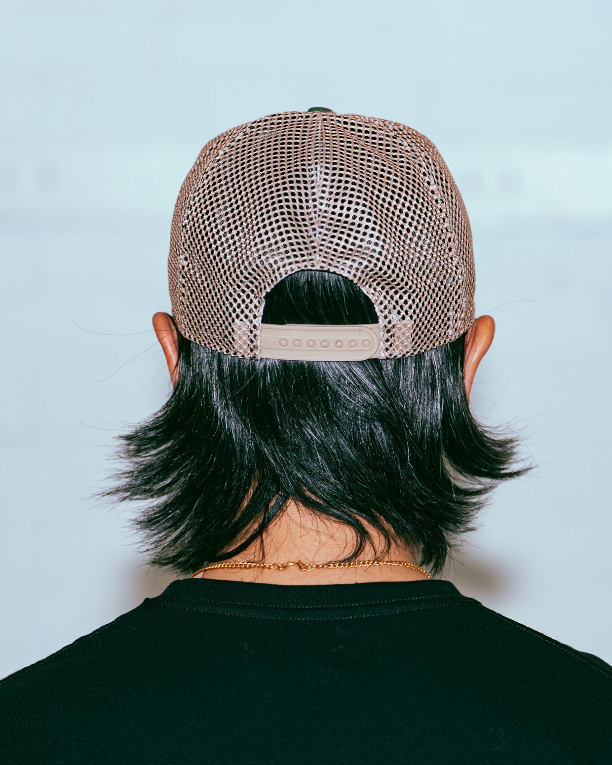 ��RAISED BY WOLVES/�쥤���ɥХ�����֥���Mesh Overlay Snapback ����å� / Realtree