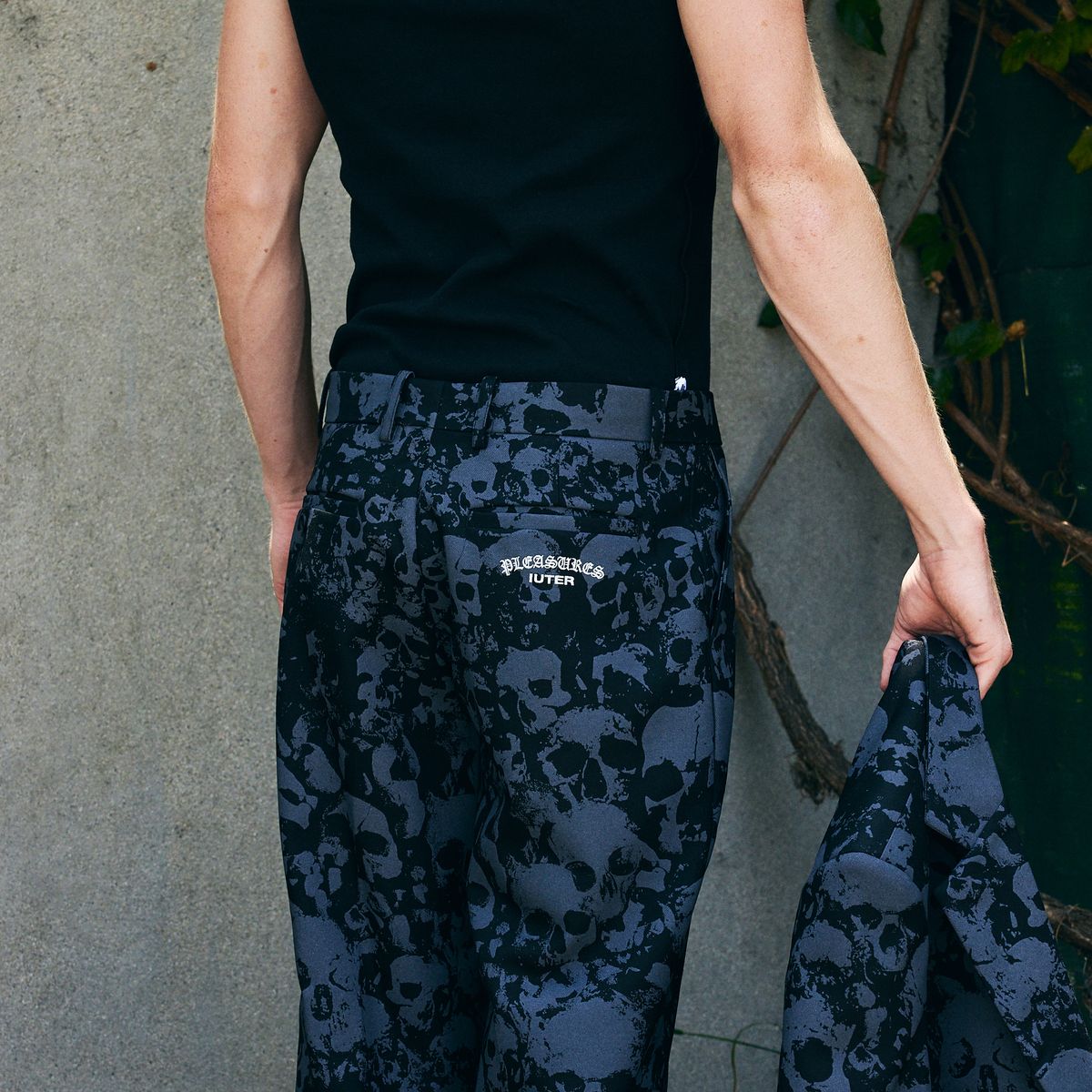 PLEASURES/ץ쥸㡼IUTER/DANTE TROUSERS ѥ / BLACK
