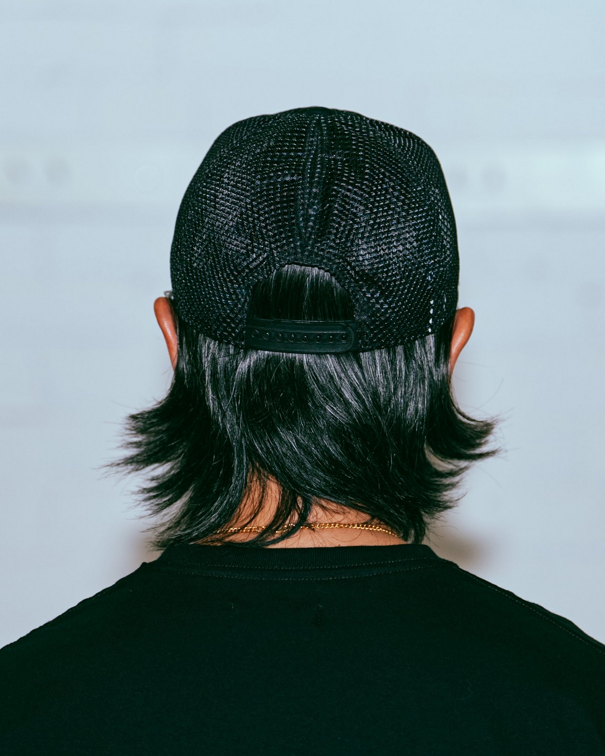 ��RAISED BY WOLVES/�쥤���ɥХ�����֥���Mesh Overlay Snapback ����å� / Black