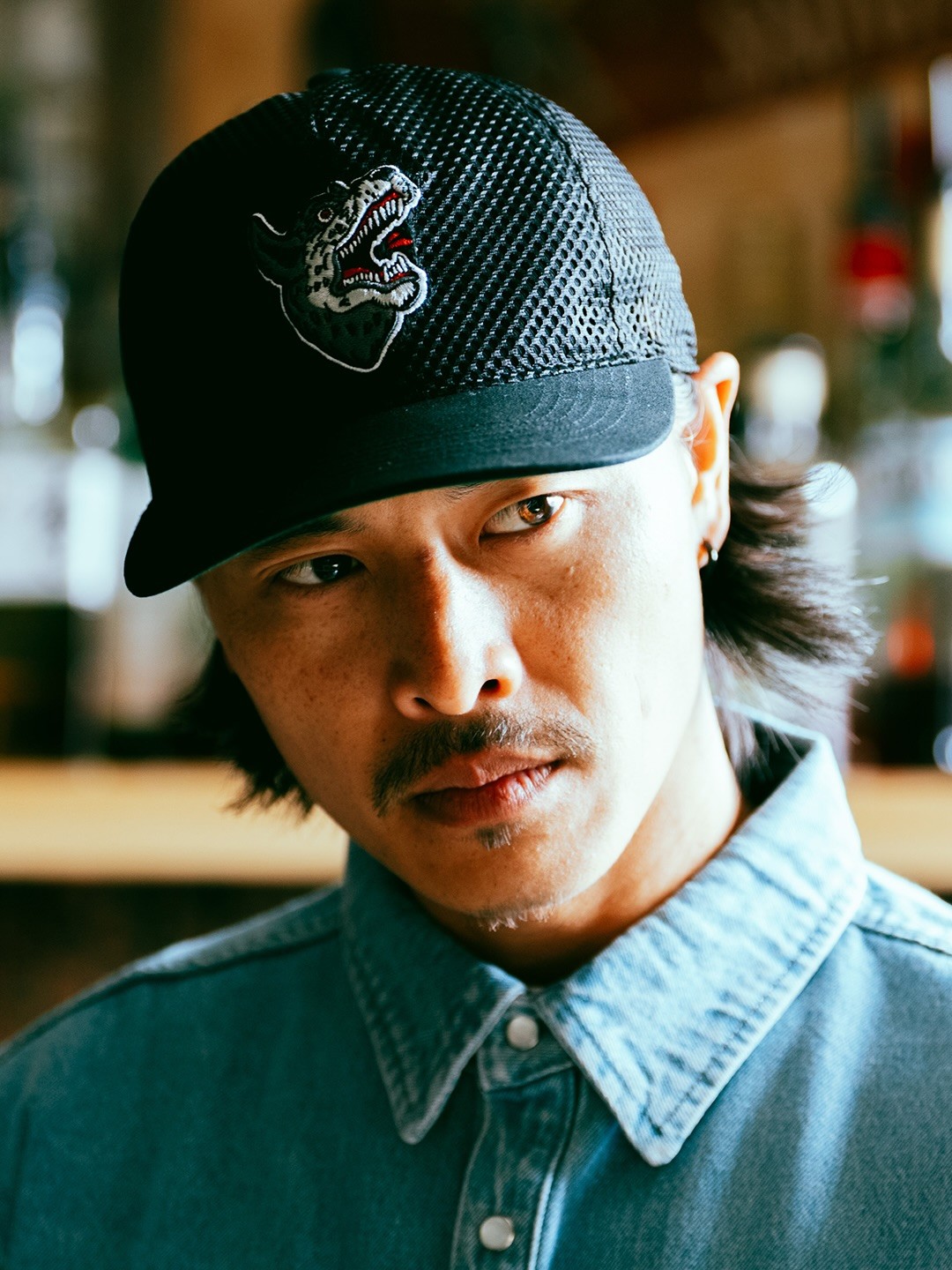 ��RAISED BY WOLVES/�쥤���ɥХ�����֥���Mesh Overlay Snapback ����å� / Black