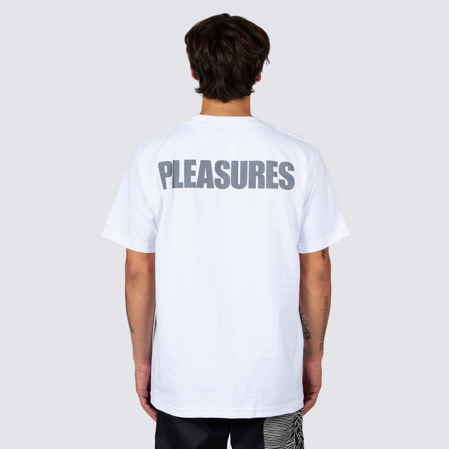 ��PLEASURES/�ץ쥸�㡼����JOY DIVISION/���祤���ǥ�����������BROKEN IN T-SHIRT T����� / WHITE