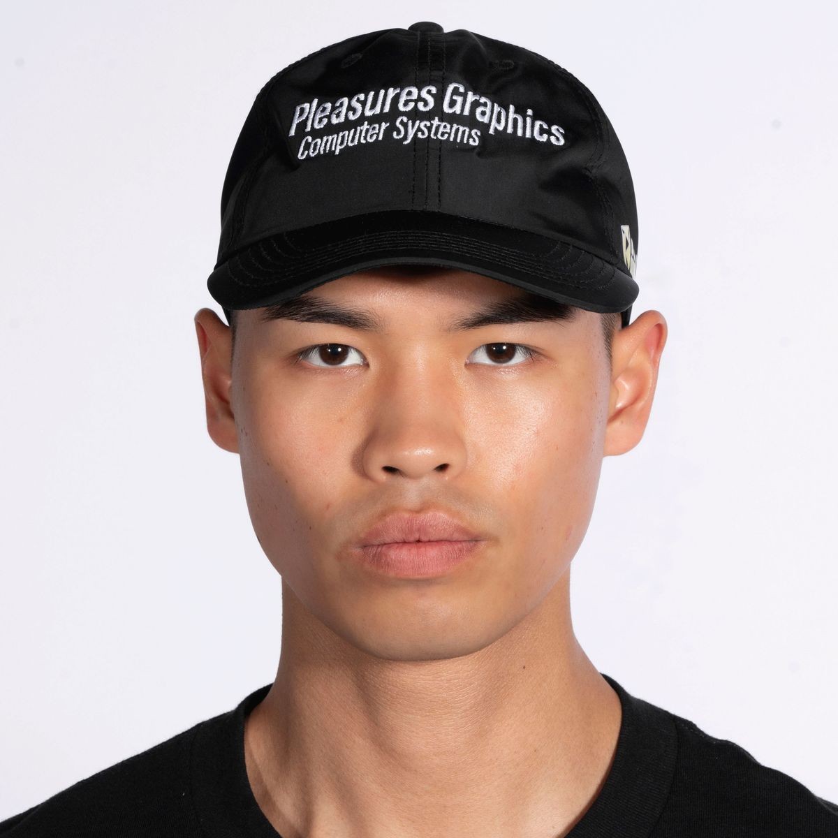 ��PLEASURES/�ץ쥸�㡼����SYSTEM TECH HAT ����å� / BLACK