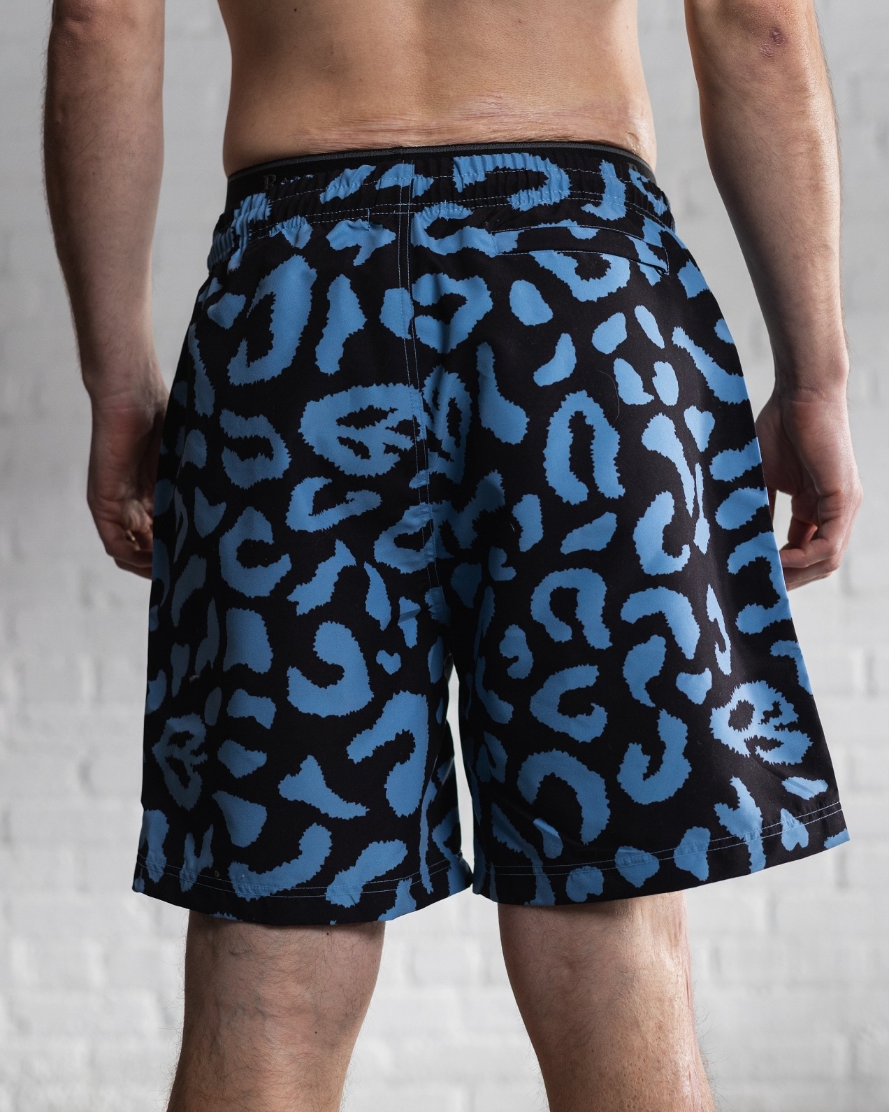 RAISED BY WOLVES/쥤ɥХ֥PEACE CAMO WATER SHORTS 硼ȥѥ / BLACK ֥å