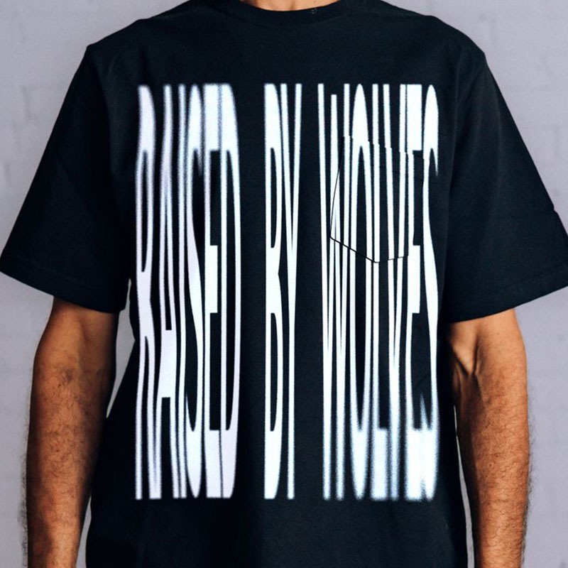 ��RAISED BY WOLVES/�쥤���ɥХ�����֥���STRETCH POCKET TEE T����� / BLACK