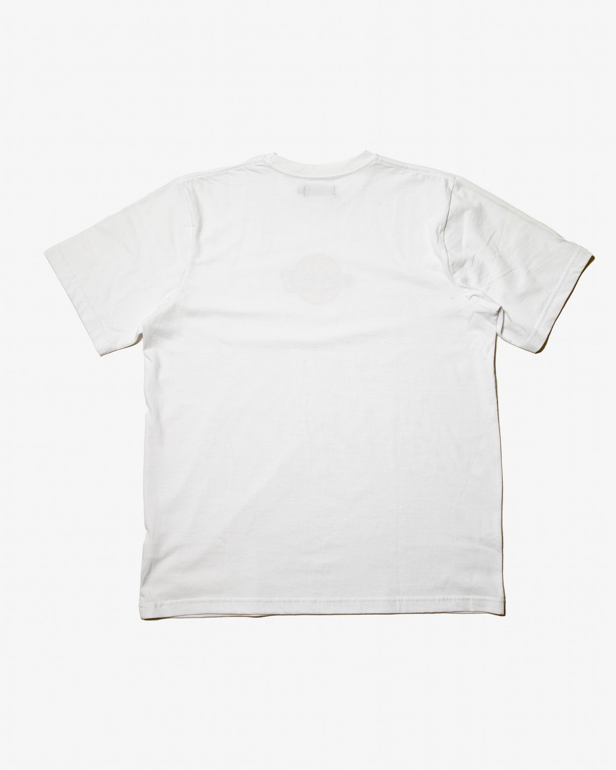 ��RAISED BY WOLVES/�쥤���ɥХ�����֥���SHOP TEE T����� / WHITE