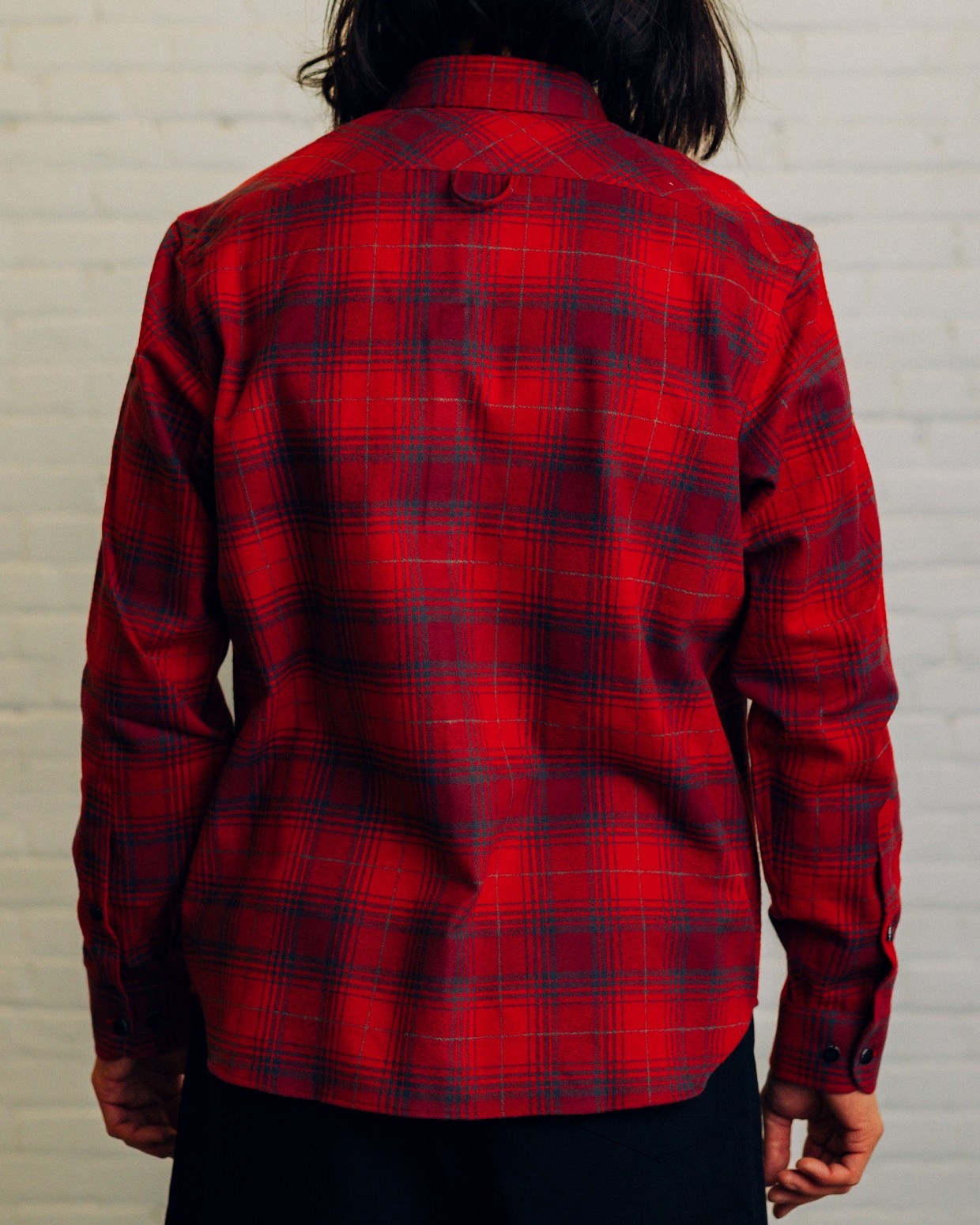 ��RAISED BY WOLVES/�쥤���ɥХ�����֥���PLAID FLANNEL SHIRT Ĺµ����� / RED