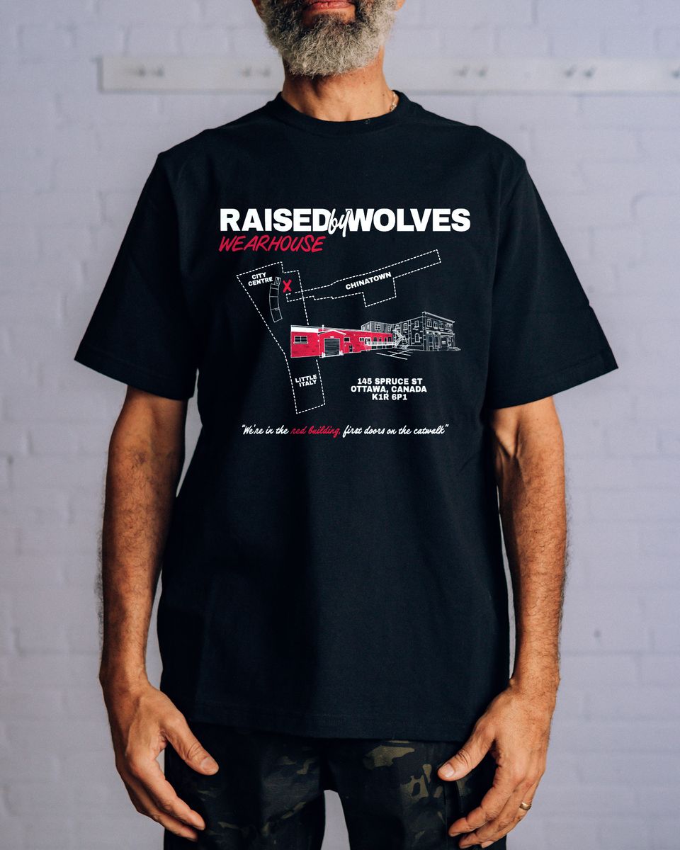 ��RAISED BY WOLVES/�쥤���ɥХ�����֥���SHOP TEE T����� / BLACK