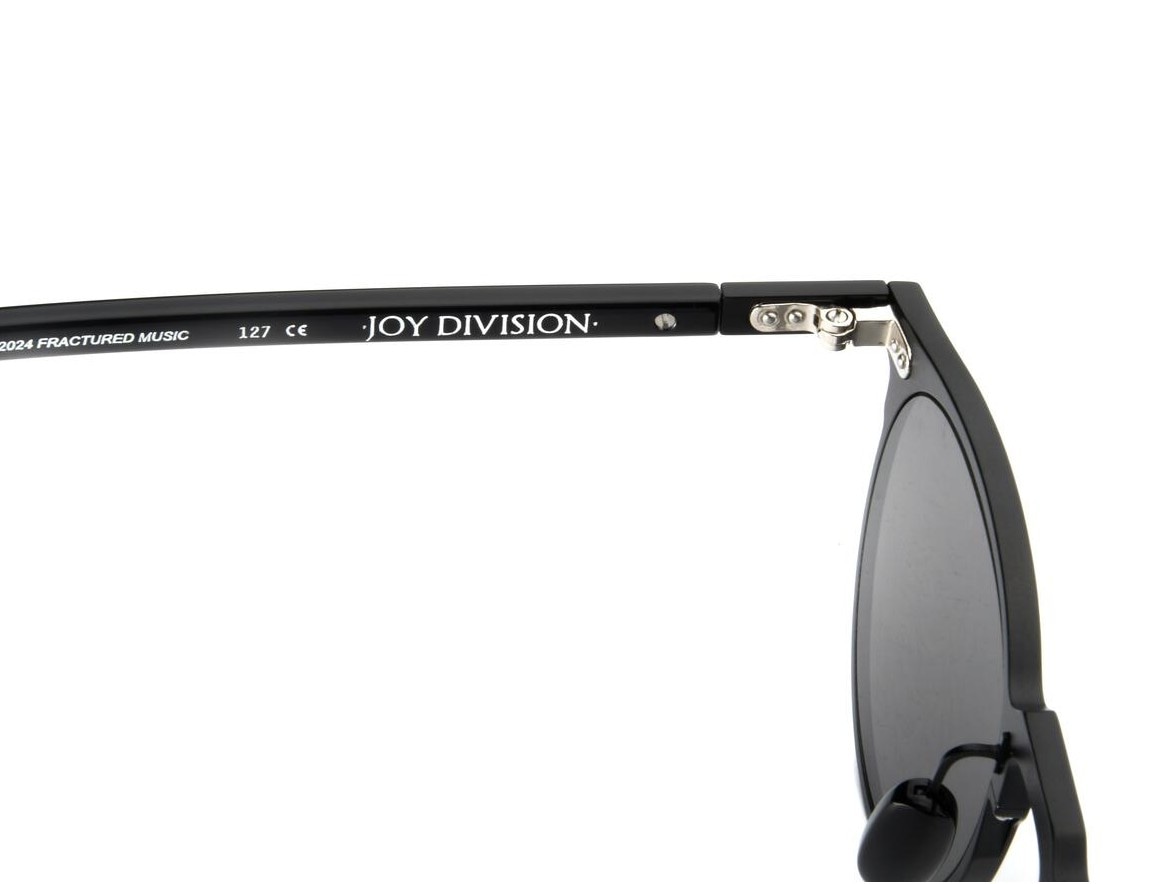 PLEASURES/ץ쥸㡼JOY DIVISION/祤ǥAKILA SUNGLASSES - ORCHID 󥰥饹 / BLACK