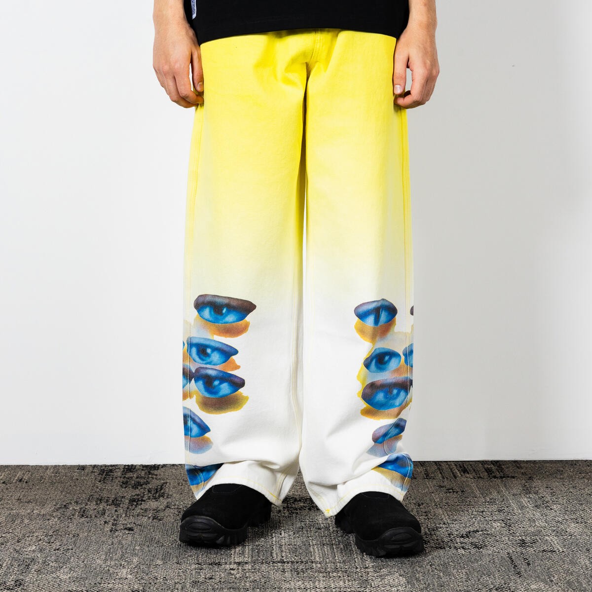 ��PLEASURES/�ץ쥸�㡼����AUSTIN LEE��HUMAN EYES BAGGY PANTS �ѥ�� / YELLOW