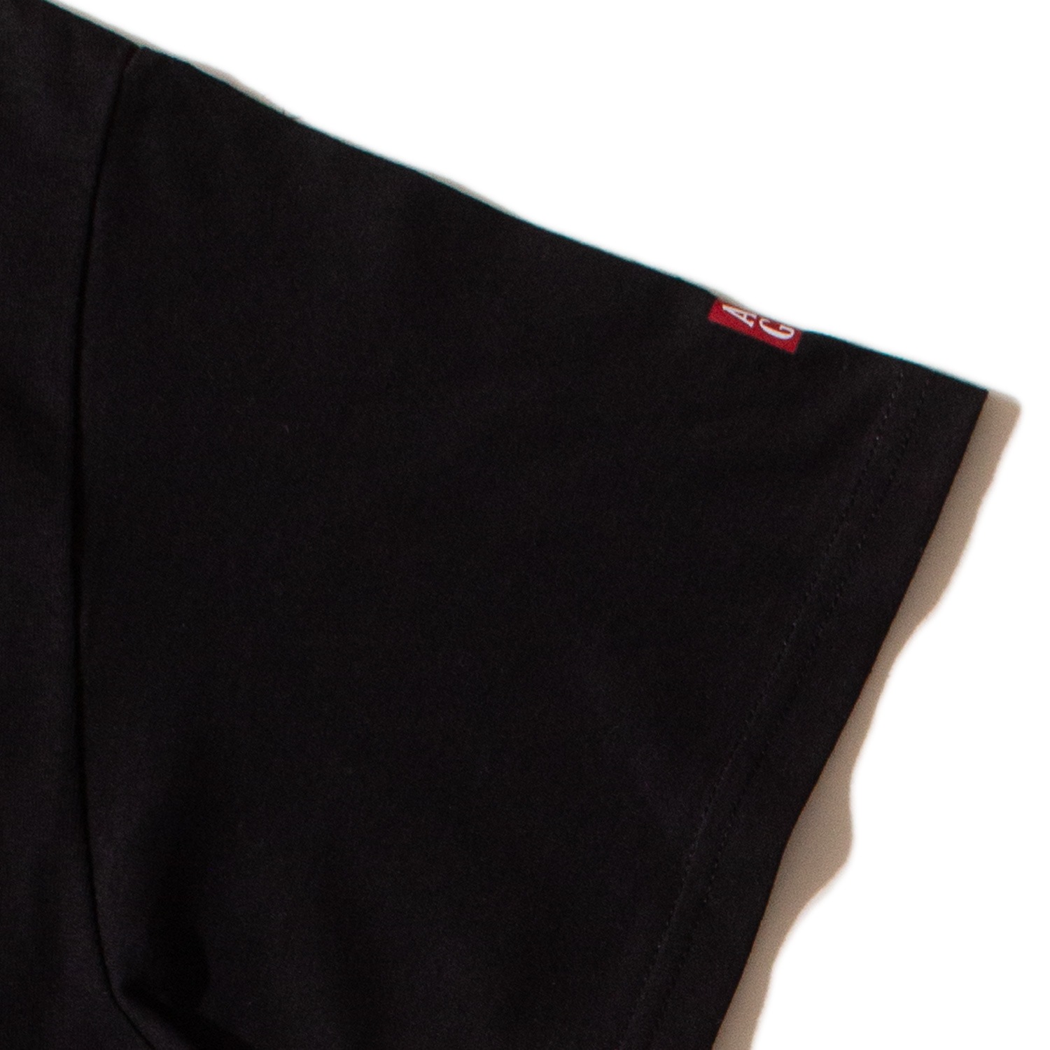 ACAPULCO GOLD/ץ륳 ɡFOLLOW THE LEADER TEE T / BLACK/RED