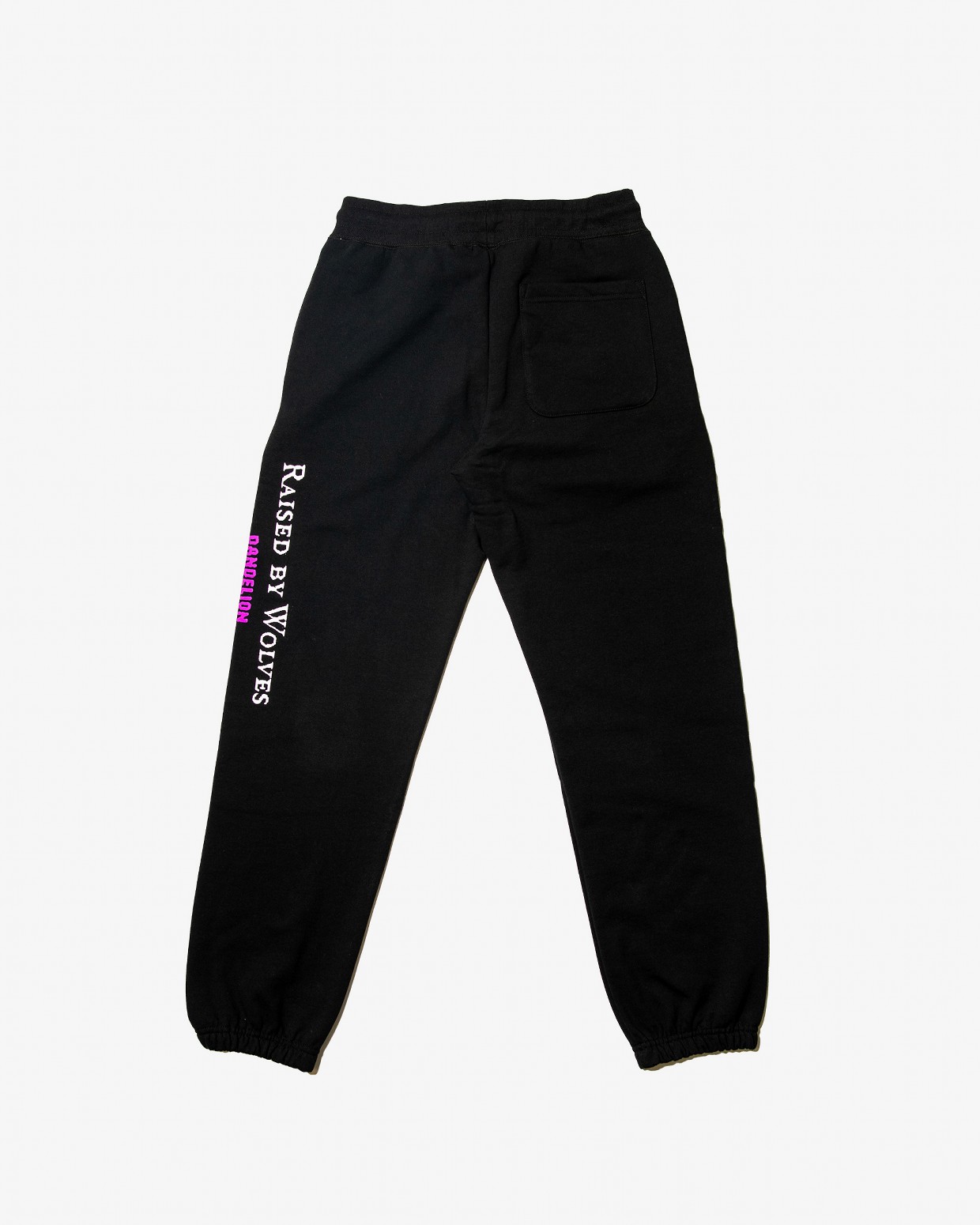 ��RAISED BY WOLVES/�쥤���ɥХ�����֥���DMA SWEATPANTS �������åȥѥ�� / BLACK