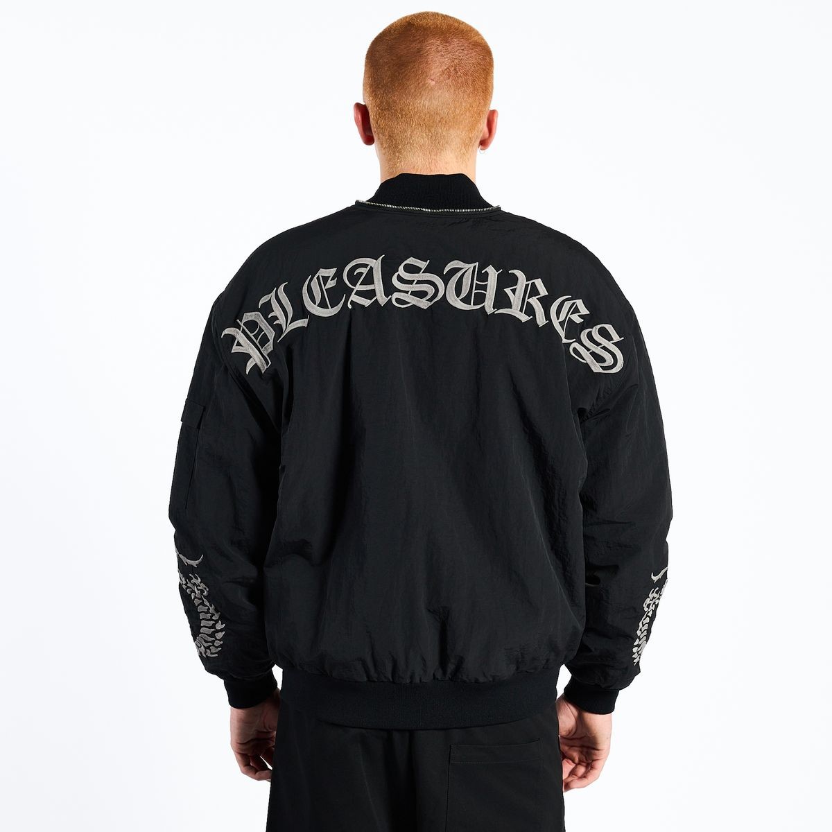 PLEASURES/ץ쥸㡼DRAGON BOMBER ܥС㥱å / BLACK