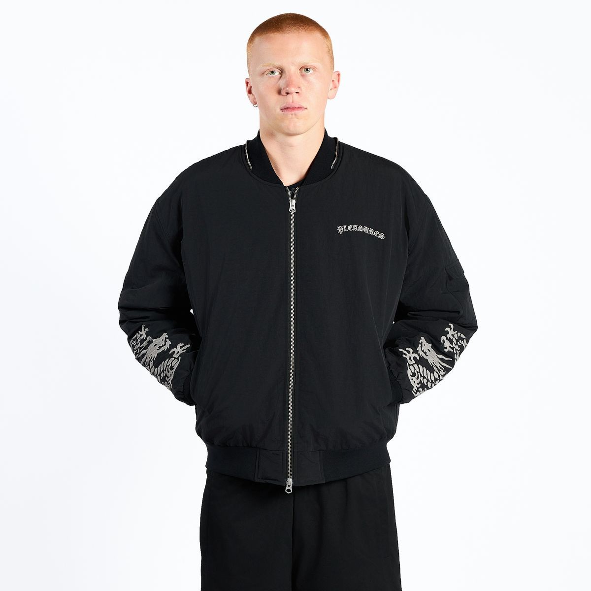 PLEASURES/ץ쥸㡼DRAGON BOMBER ܥС㥱å / BLACK