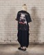 ��PLEASURES/�ץ쥸�㡼����PRIMUS��PORK SODA T-SHIRT T����� / BLACK