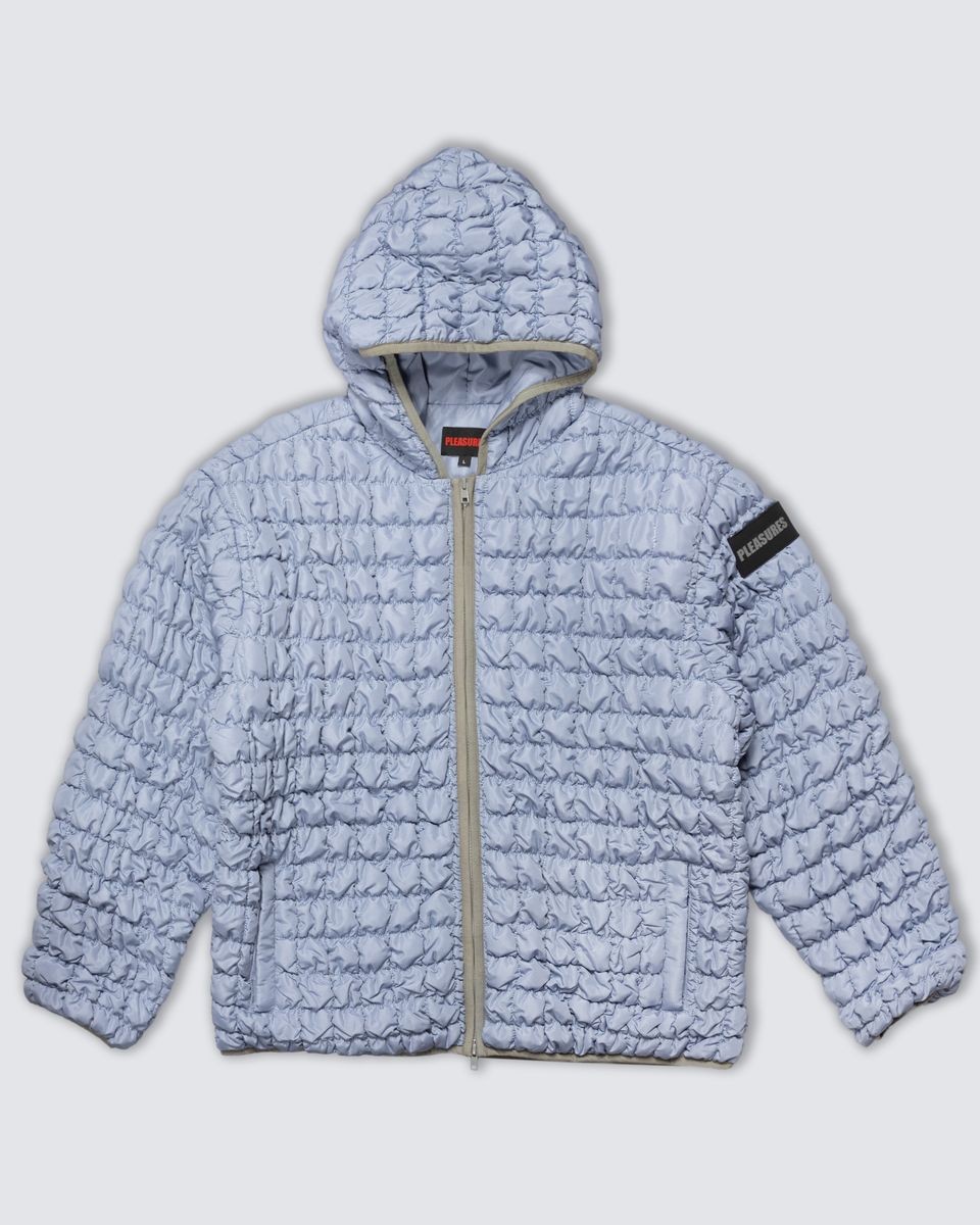 ��PLEASURES/�ץ쥸�㡼����TENDER HOODED PUFFER ���㥱�å� / SLATE