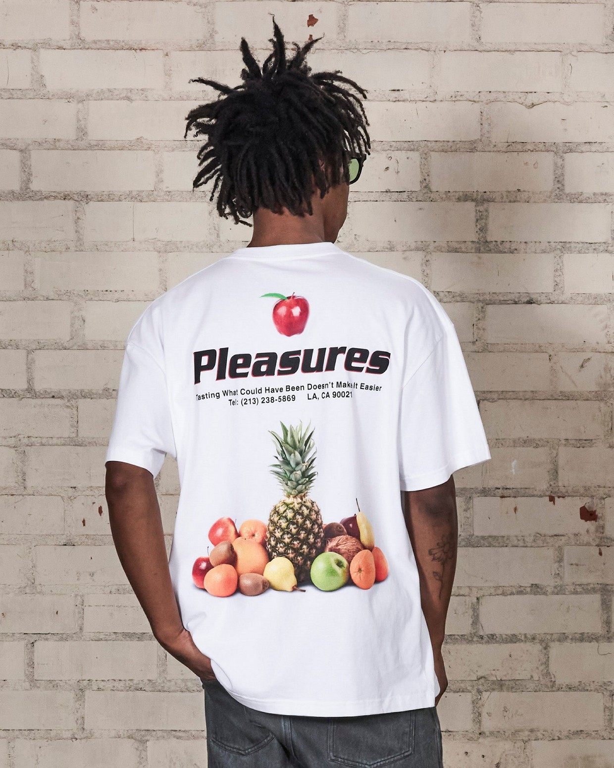 ��PLEASURES/�ץ쥸�㡼����DELIVERY T-SHIRT T����� / WHITE