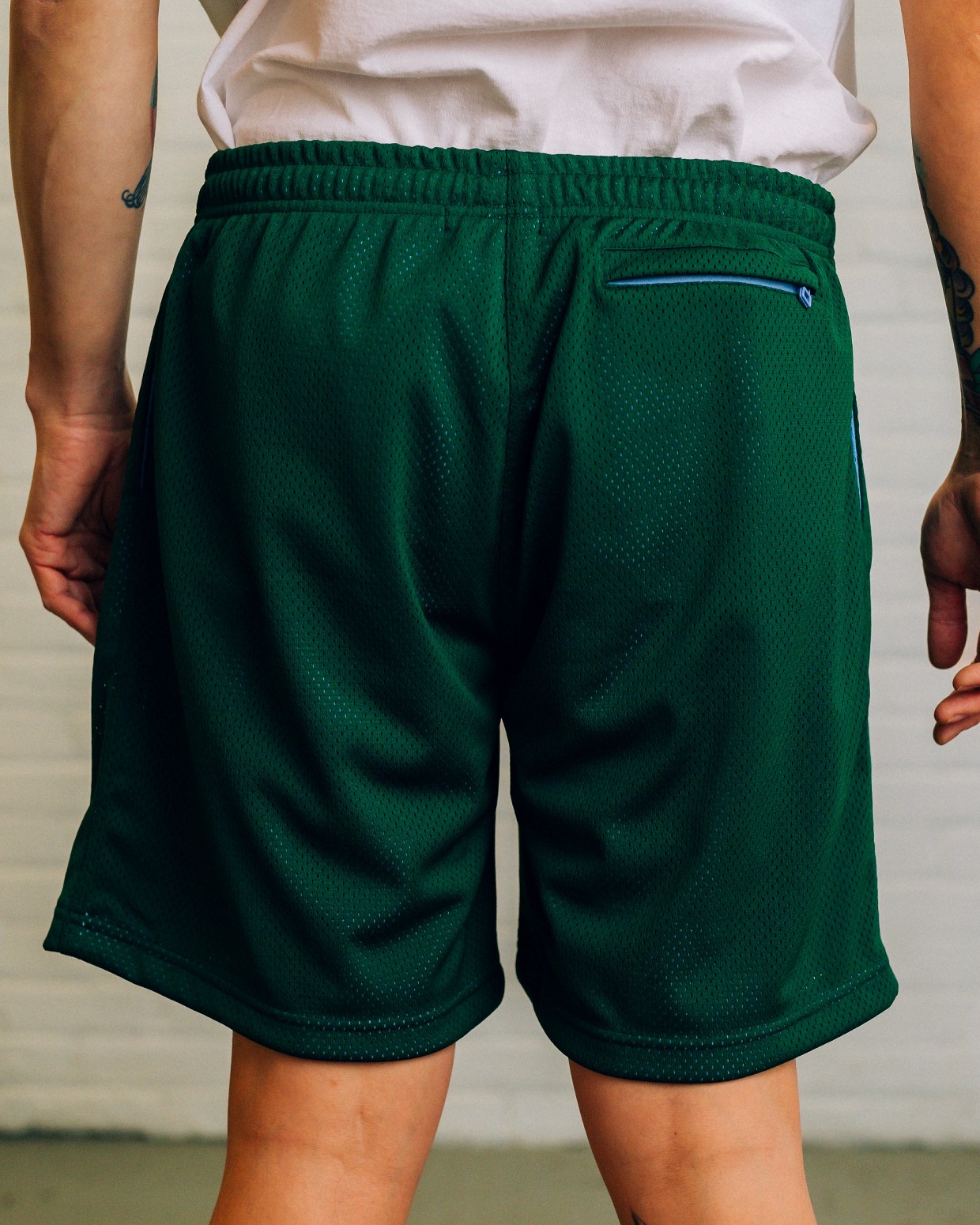 RAISED BY WOLVES/쥤ɥХ֥TWO-TONE MESH SHORTS 硼ȥѥ / FOREST/VICTORY