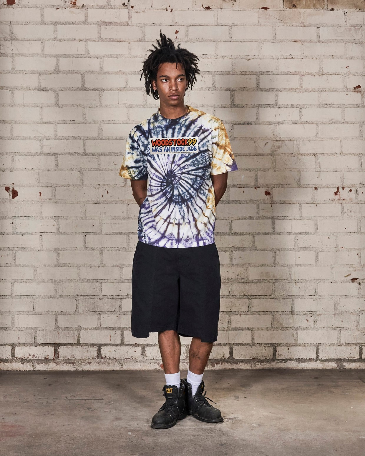 ��PLEASURES/�ץ쥸�㡼����INSIDE JOB T-SHIRT T����� / TIE-DYE