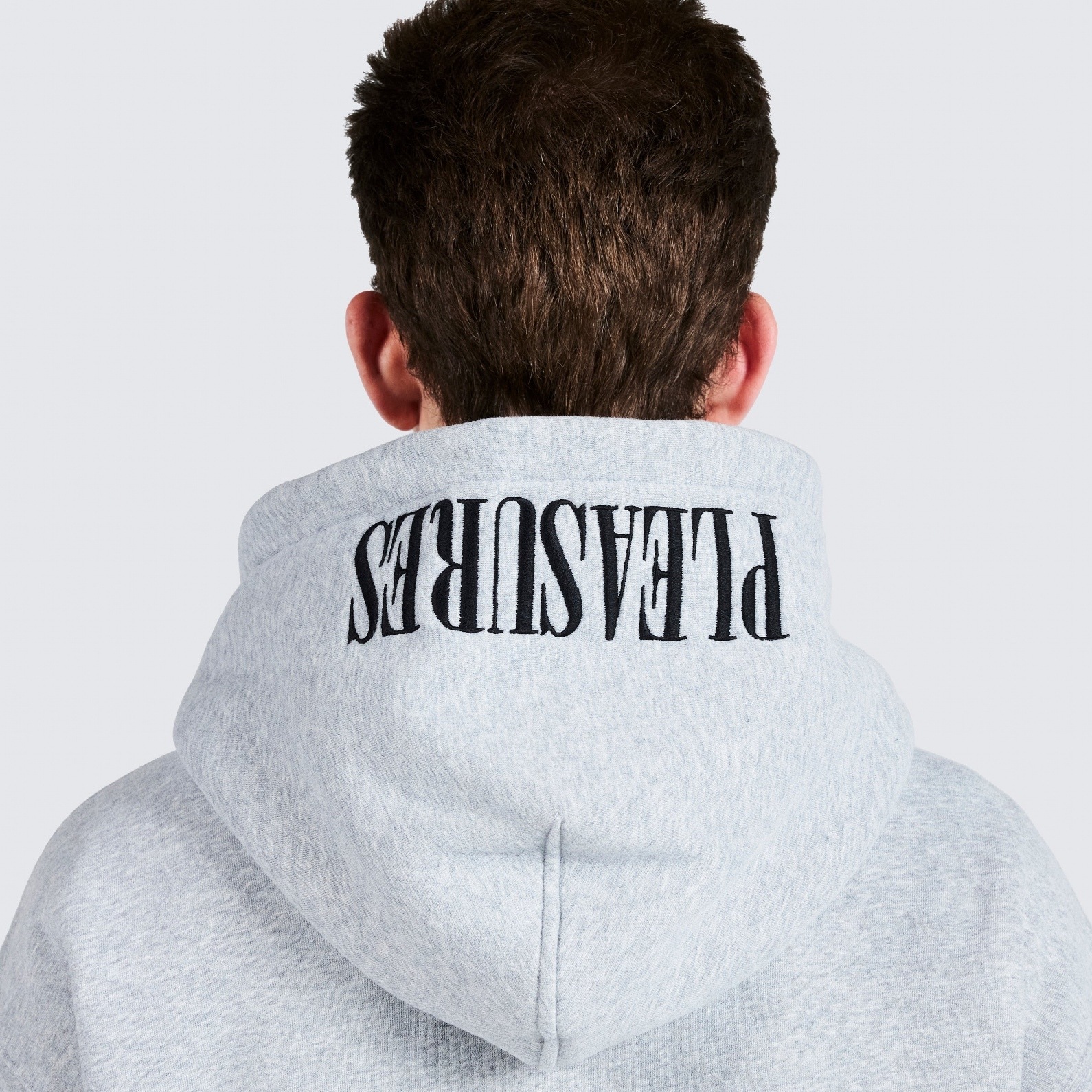 ��PLEASURES/�ץ쥸�㡼����N.E.R.D.��NERD ZIP UP HOODIE �ѡ����� / HEATHER GREY