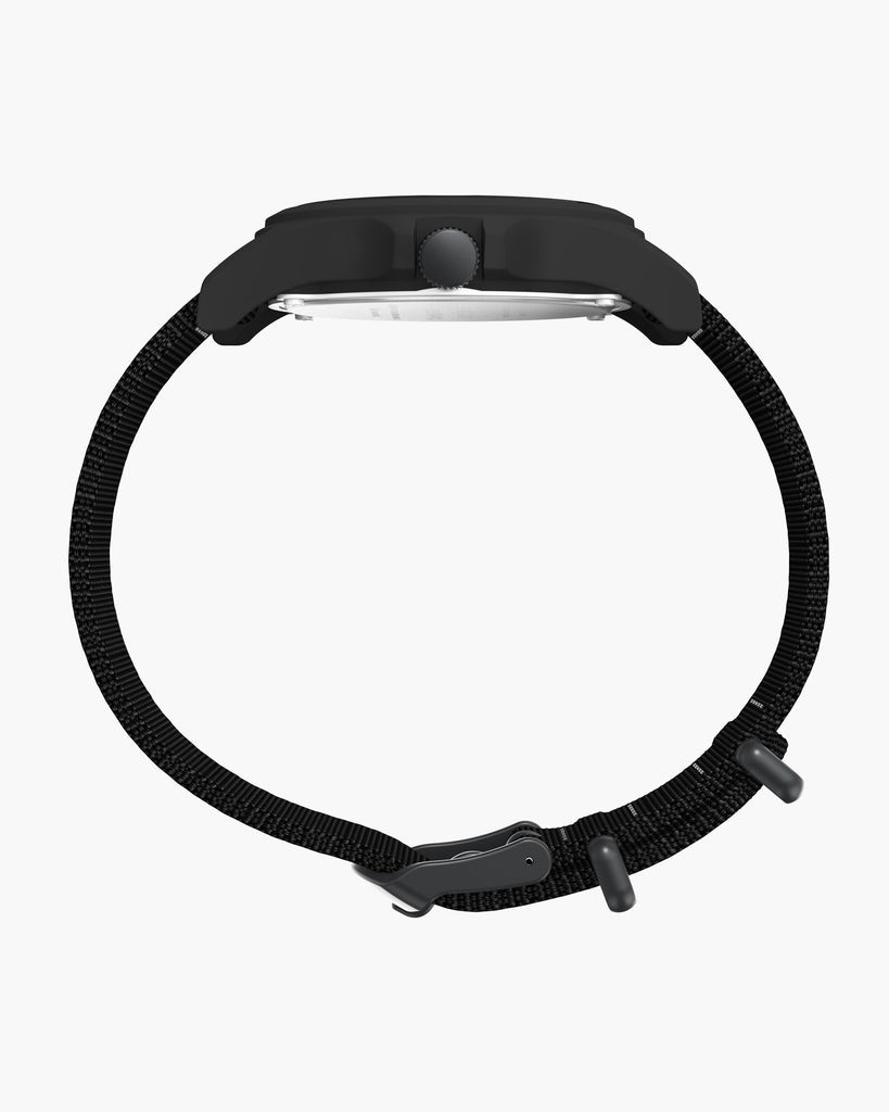 ��RAISED BY WOLVES/�쥤���ɥХ�����֥���RBW/TIMEX EXPEDITION ACADIA �ӻ��� / BLACK