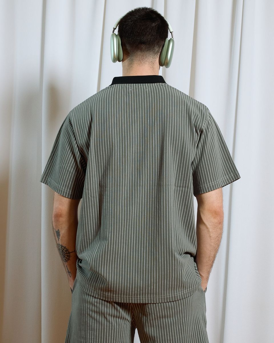 ��PLEASURES/�ץ쥸�㡼����PET POLO �ݥ������ / CHARCOAL