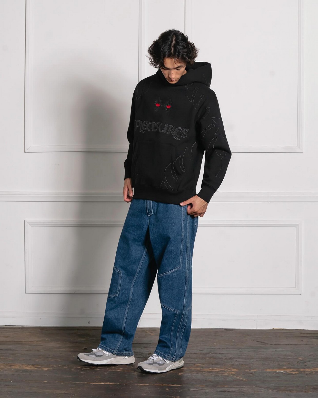 ��PLEASURES/�ץ쥸�㡼����AFTERLIFE HOODIE �ѡ����� / BLACK