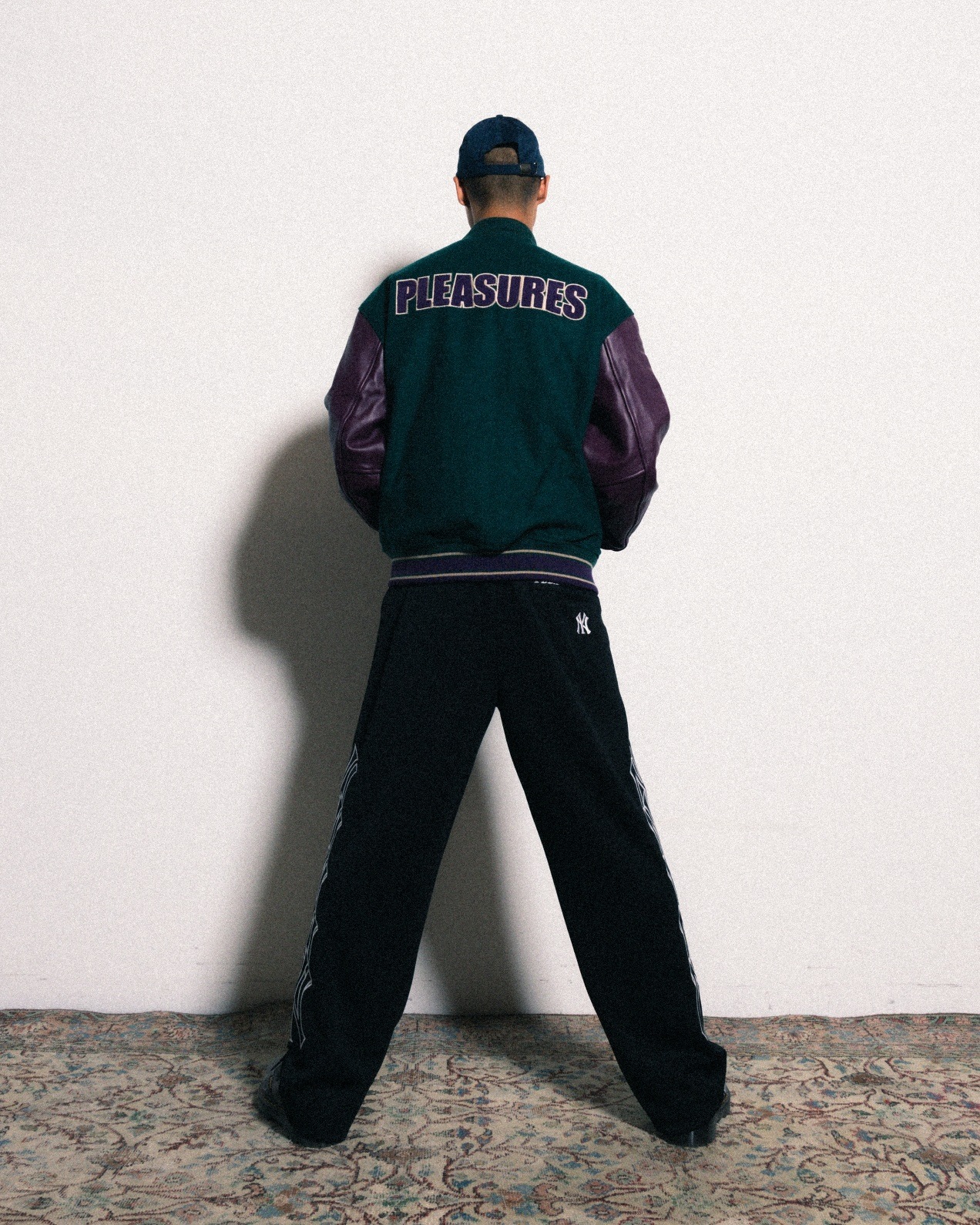 ��PLEASURES/�ץ쥸�㡼����FAN VARSITY JACKET �С����ƥ����㥱�å� / GREEN