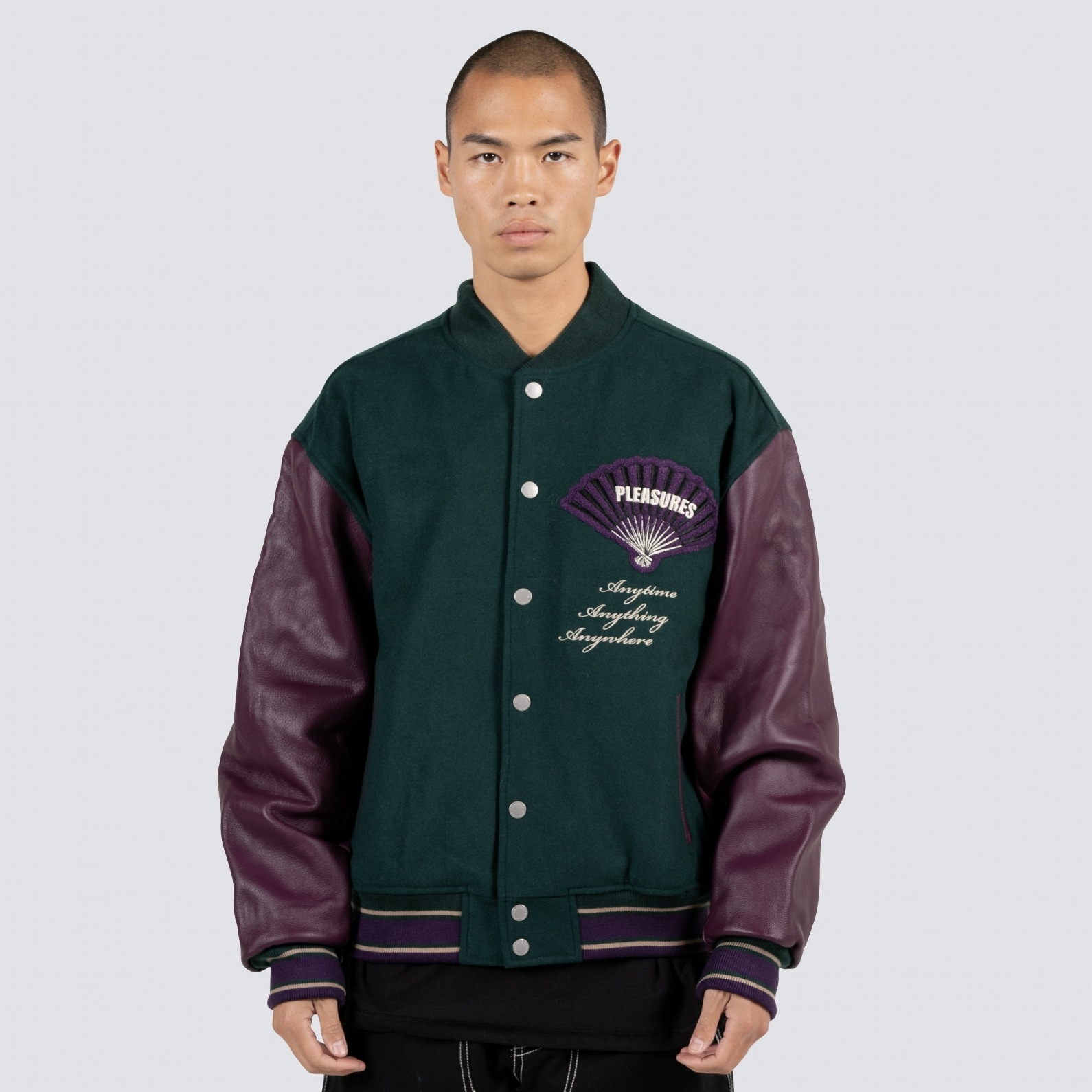 ��PLEASURES/�ץ쥸�㡼����FAN VARSITY JACKET �С����ƥ����㥱�å� / GREEN