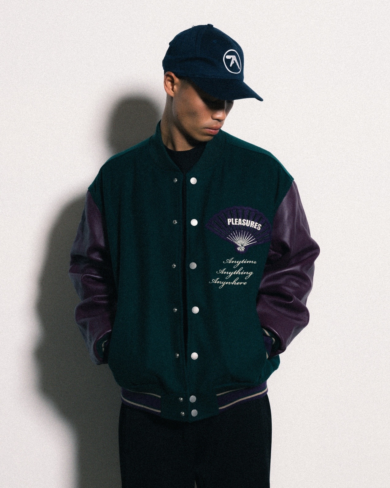 ��PLEASURES/�ץ쥸�㡼����FAN VARSITY JACKET �С����ƥ����㥱�å� / GREEN