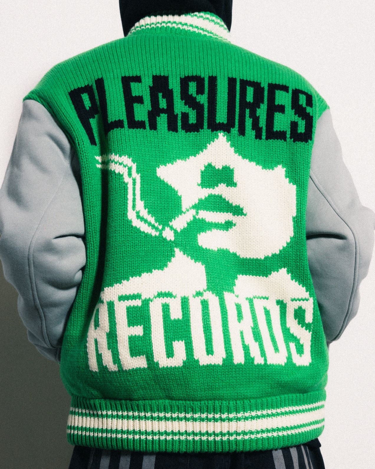 PLEASURES/ץ쥸㡼SMOKE KNITTED VARSITY JACKET Сƥ㥱å / GREEN