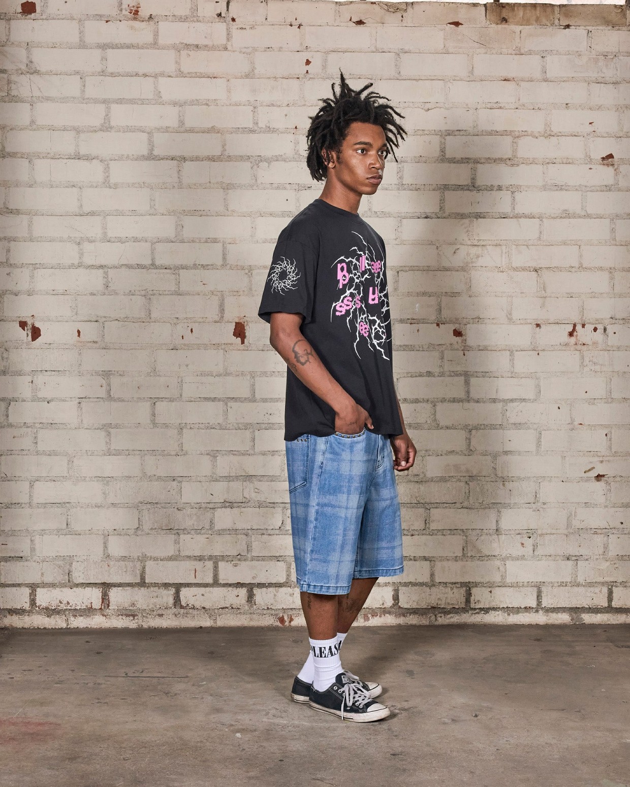 ��PLEASURES/�ץ쥸�㡼����ROTATION T-SHIRT T����� / BLACK
