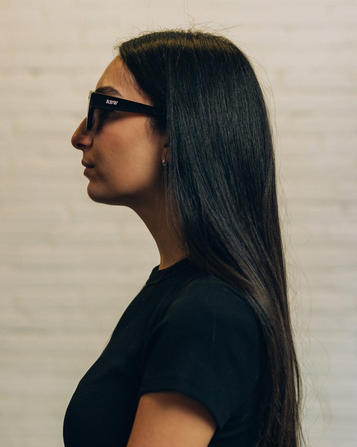 ��RAISED BY WOLVES/�쥤���ɥХ�����֥���MODEL V SUNGLASSES ���󥰥饹 / BLACK