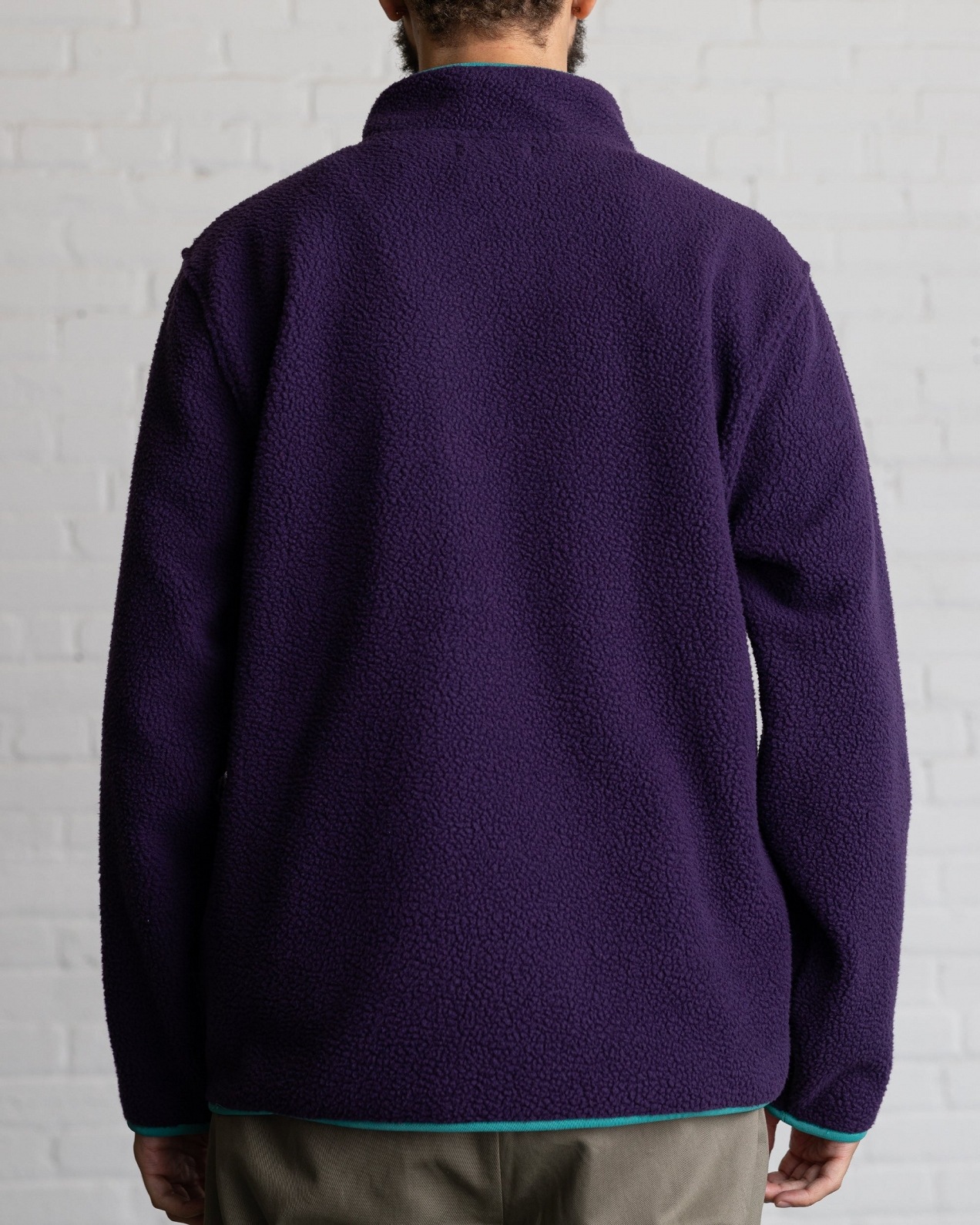 ��RAISED BY WOLVES/�쥤���ɥХ�����֥���SHERPA FLEECE HALF-ZIP �ϡ��ե��å� / AUBERGINE