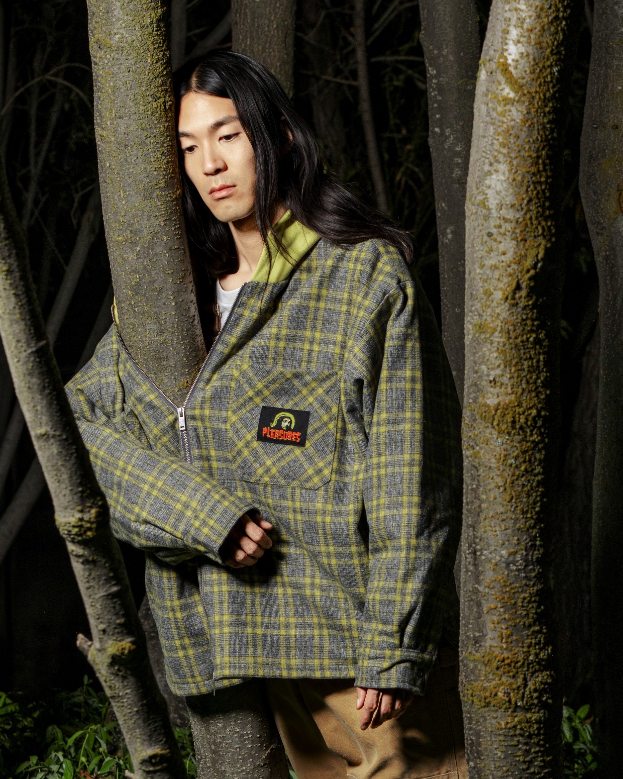 ��PLEASURES/�ץ쥸�㡼����WOLF HOODED OVERSHIRT �����С������ / GREY