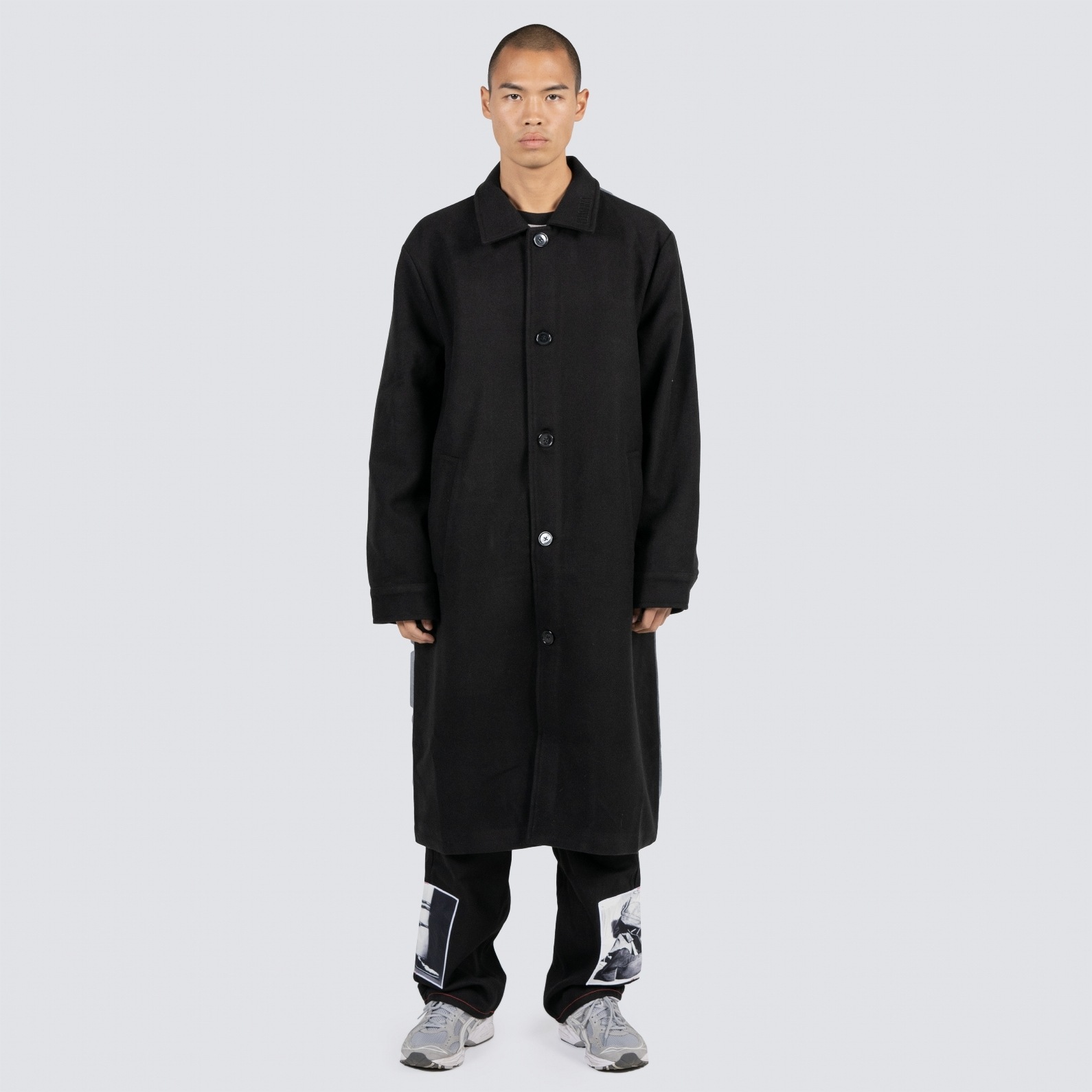 ��PLEASURES/�ץ쥸�㡼����ROBERT MAPPLETHORPE/���С��ȡ��ᥤ�ץ륽���ס�PHILLIP LONG COAT ���󥰥����� / BLACK