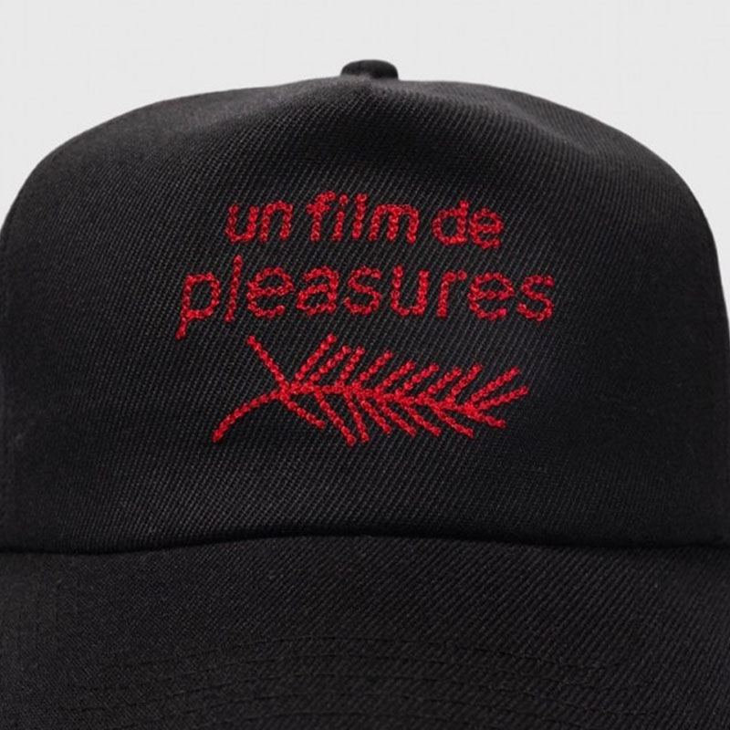 ��PLEASURES/�ץ쥸�㡼����FILM SNAPBACK ����å� / BLACK