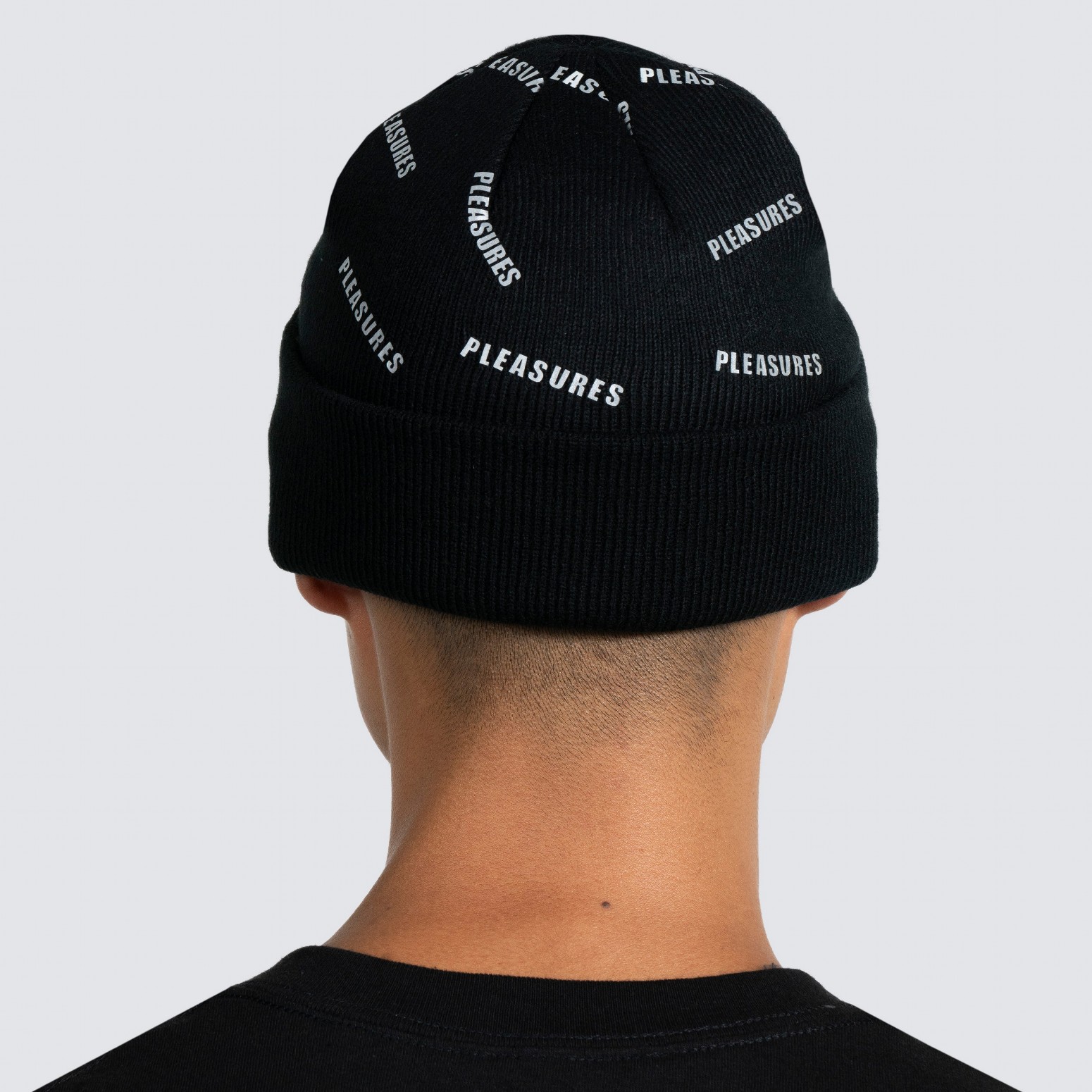 ��PLEASURES/�ץ쥸�㡼����SPRINKLE BEANIE �˥å�˹ / BLACK