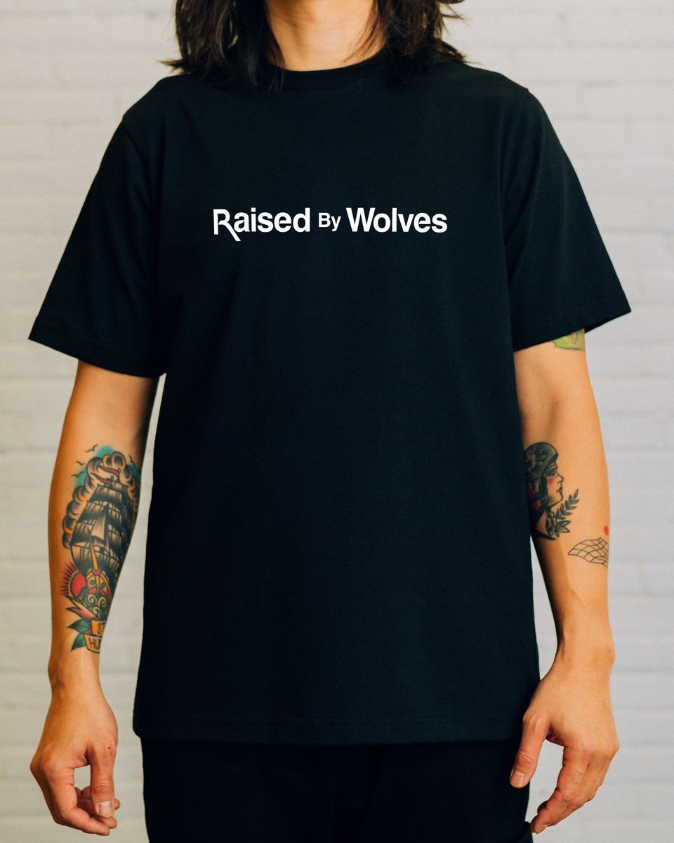 RAISED BY WOLVES/쥤ɥХ֥ROSA NERA TEE ȾµT / BLACK