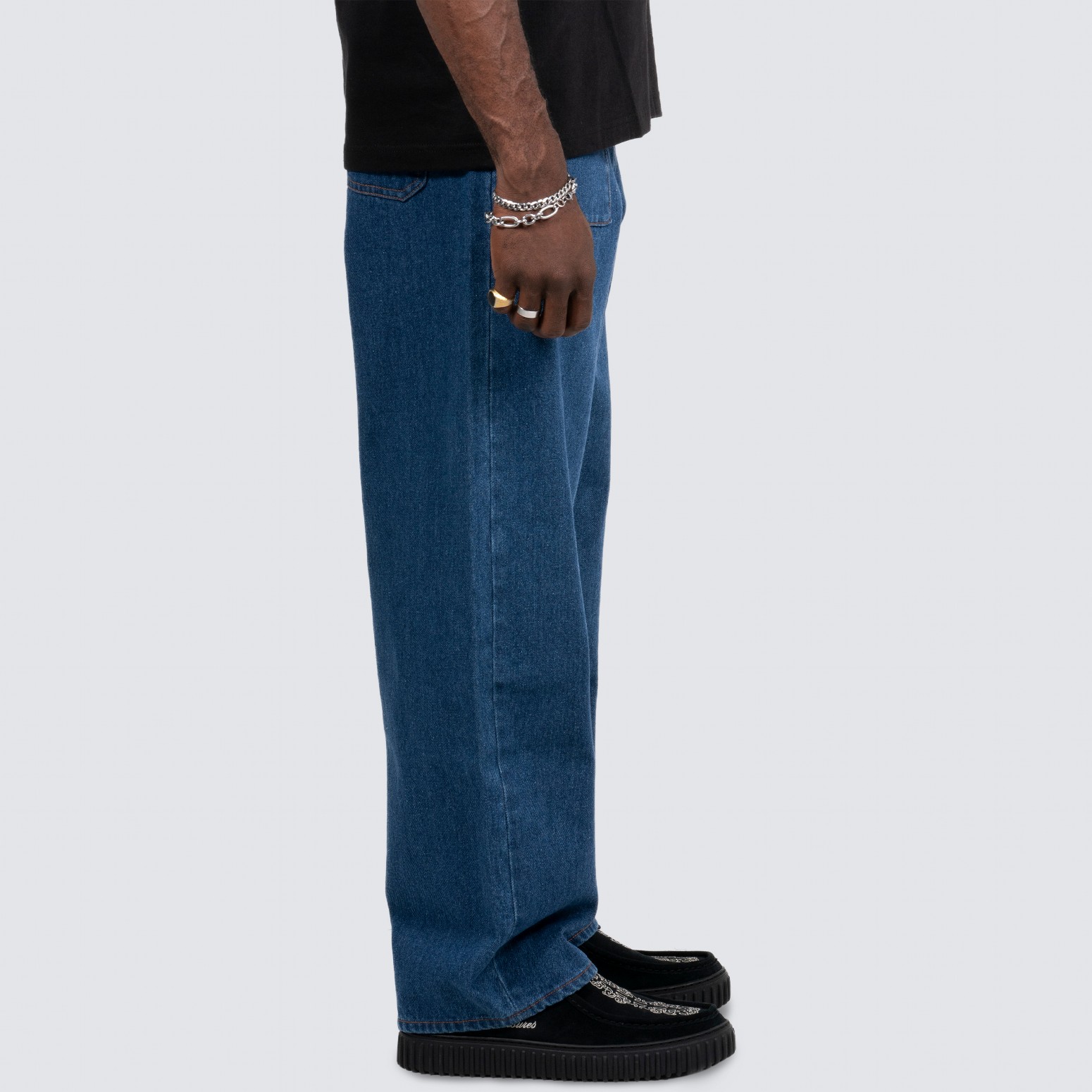 PLEASURES/ץ쥸㡼GRIND BAGGY JEANS Х / INDIGO