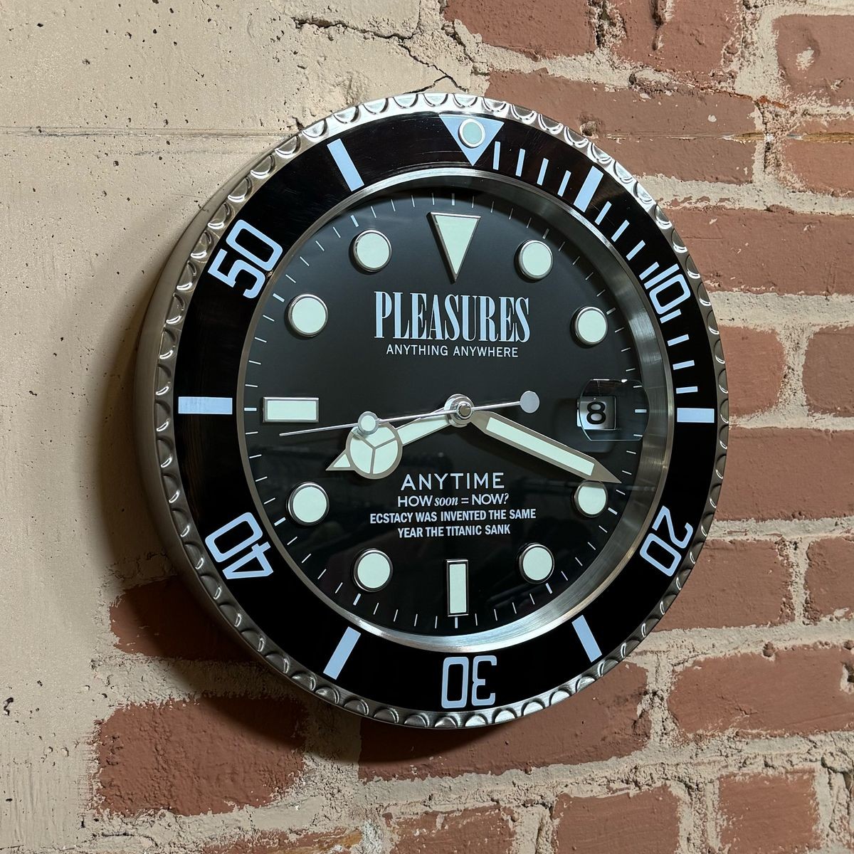 PLEASURES/ץ쥸㡼ANYTIME CLOCK  / BLACK