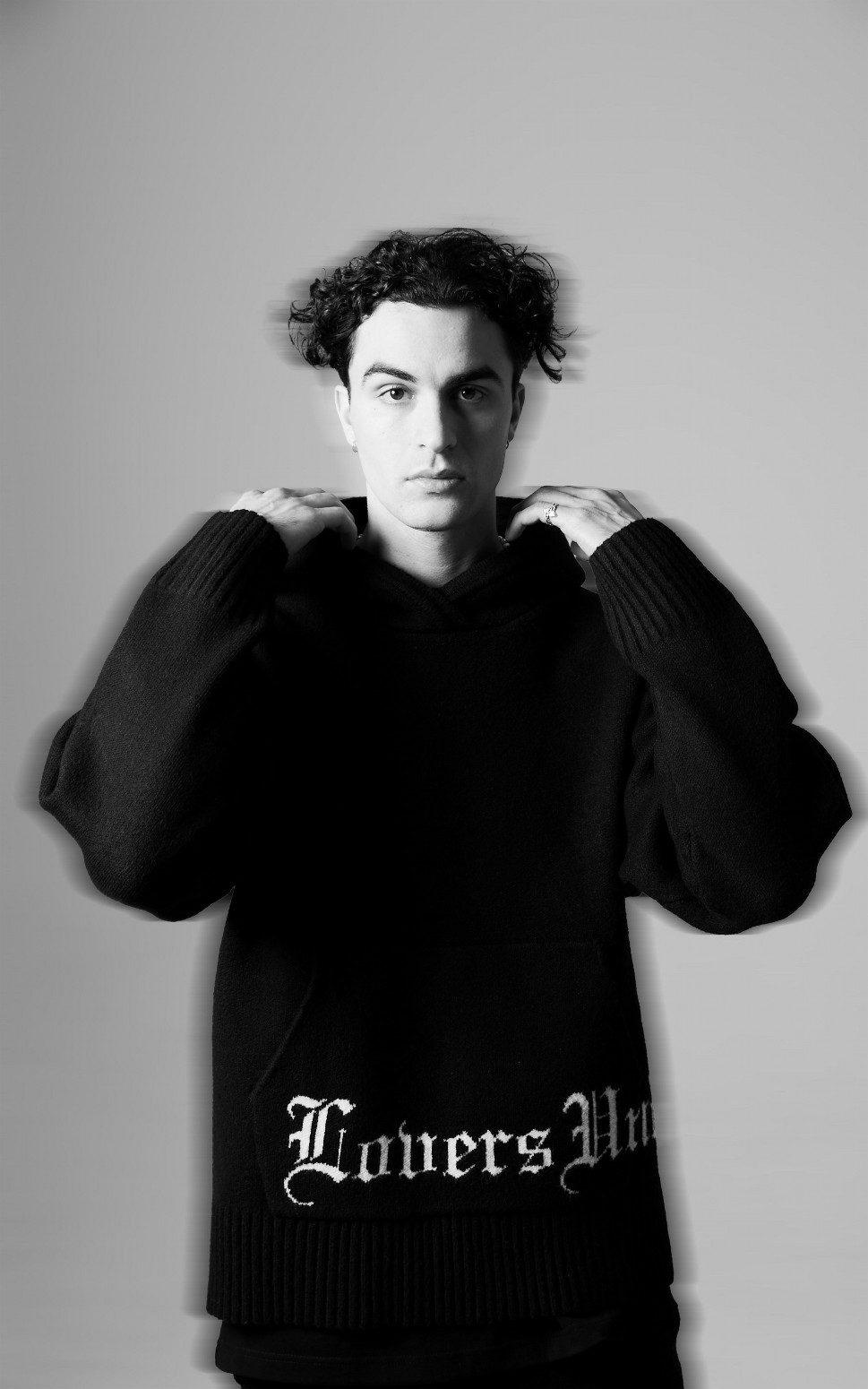 LUTI/롼ƥLOVERS KNITTED HOODED SWEATER աɥ / BLACK