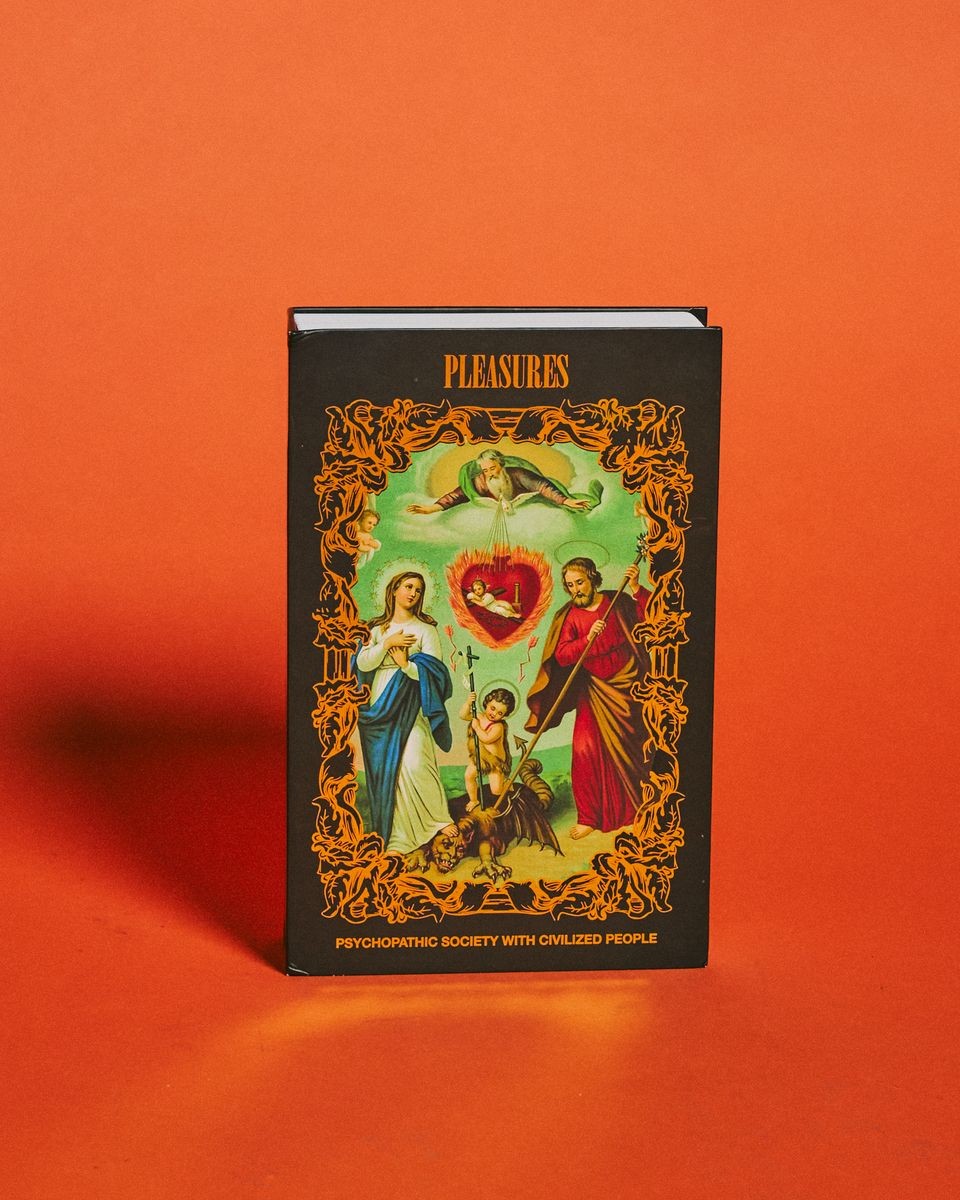 ��PLEASURES/�ץ쥸�㡼����SAINT BOOKSAFE �֥å������� / BLACK